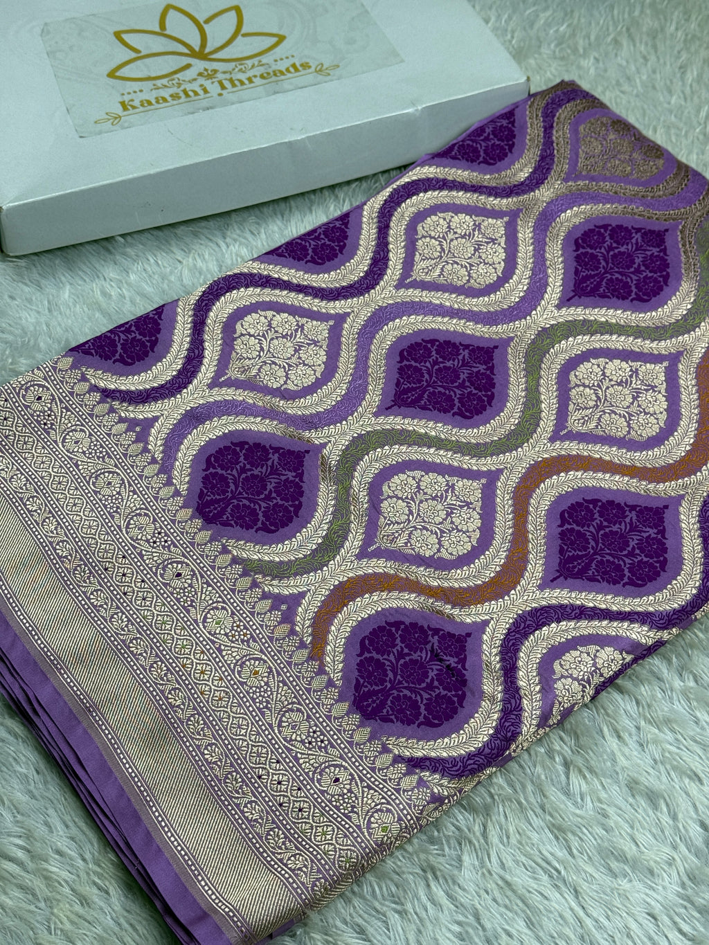 Kaashi Threads Mof Color Mashru Kataan Silk Saree with Zari Meenakari Jaal Woven Design – MKS403