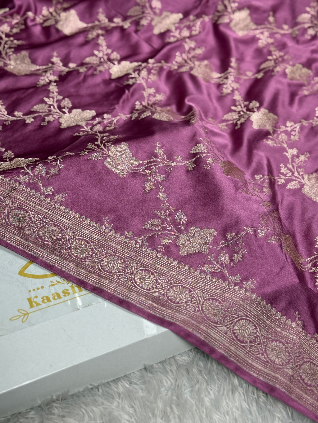 Strawberry Banarasi Mashru Silk Saree with Jacquard Woven Jaal Design & Fancy Border MKS141