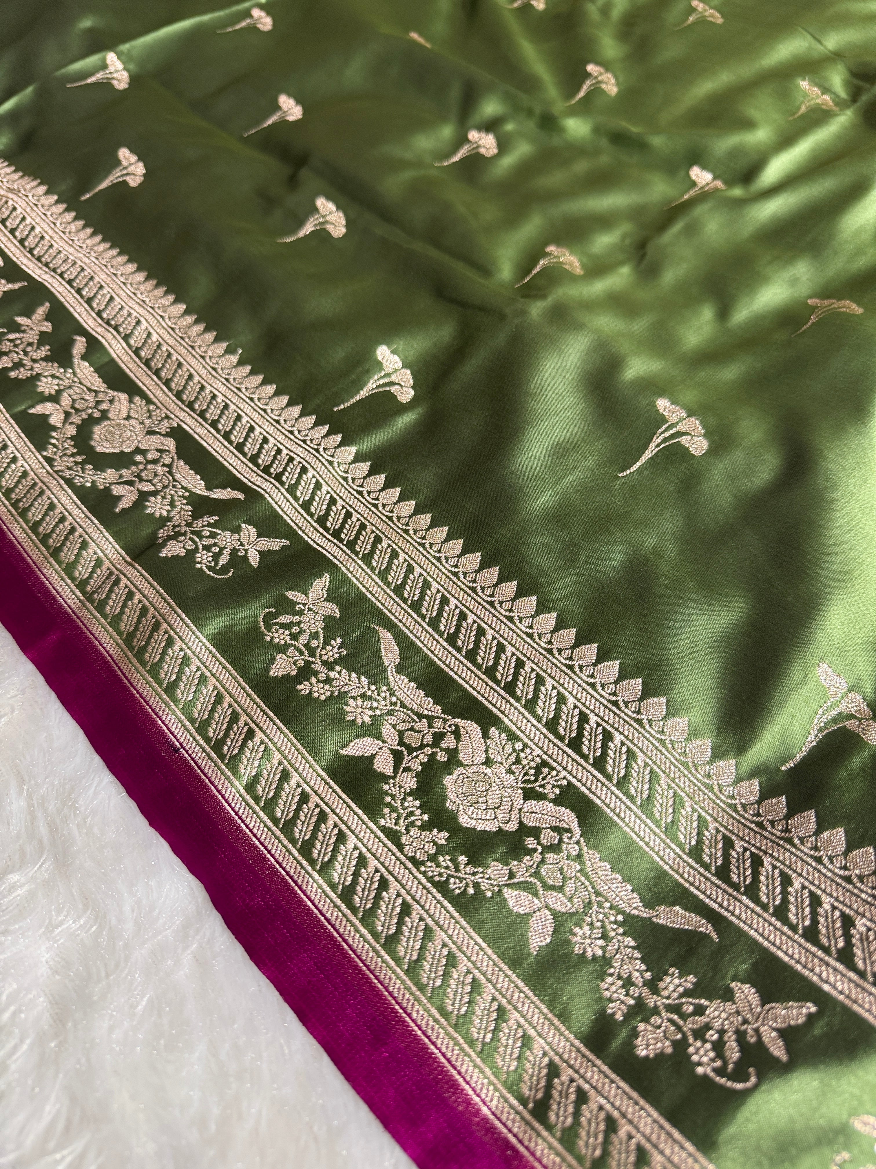 Pista Green Banarasi Mashru Silk Saree with Jacquard Woven Flower Buta & Rupa Sona Zari Finish MKS086