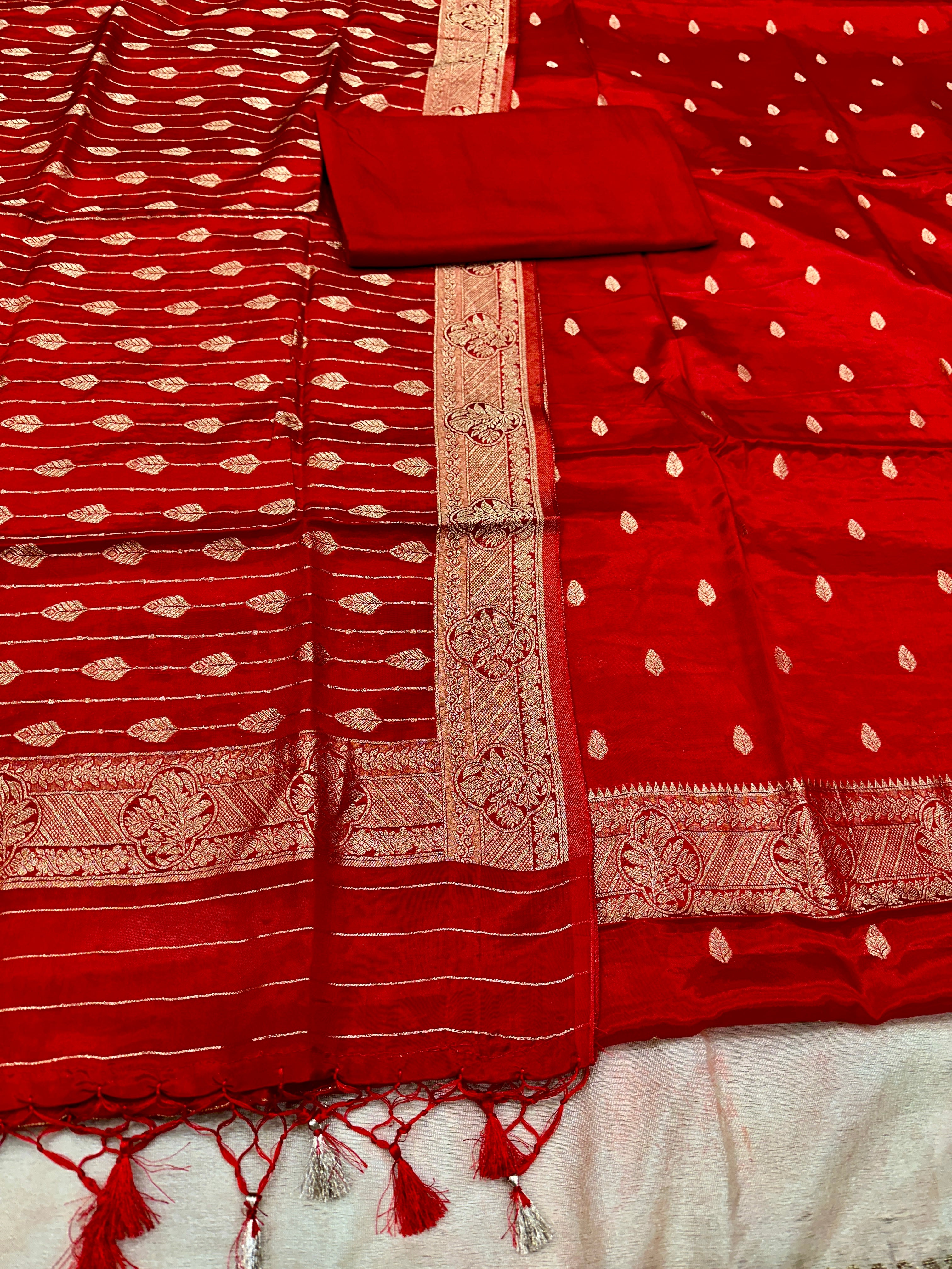 ✨ Banarasi Jacquard Gap Buti HO Silk 3-Piece Unstitched Dress Material MSS21
