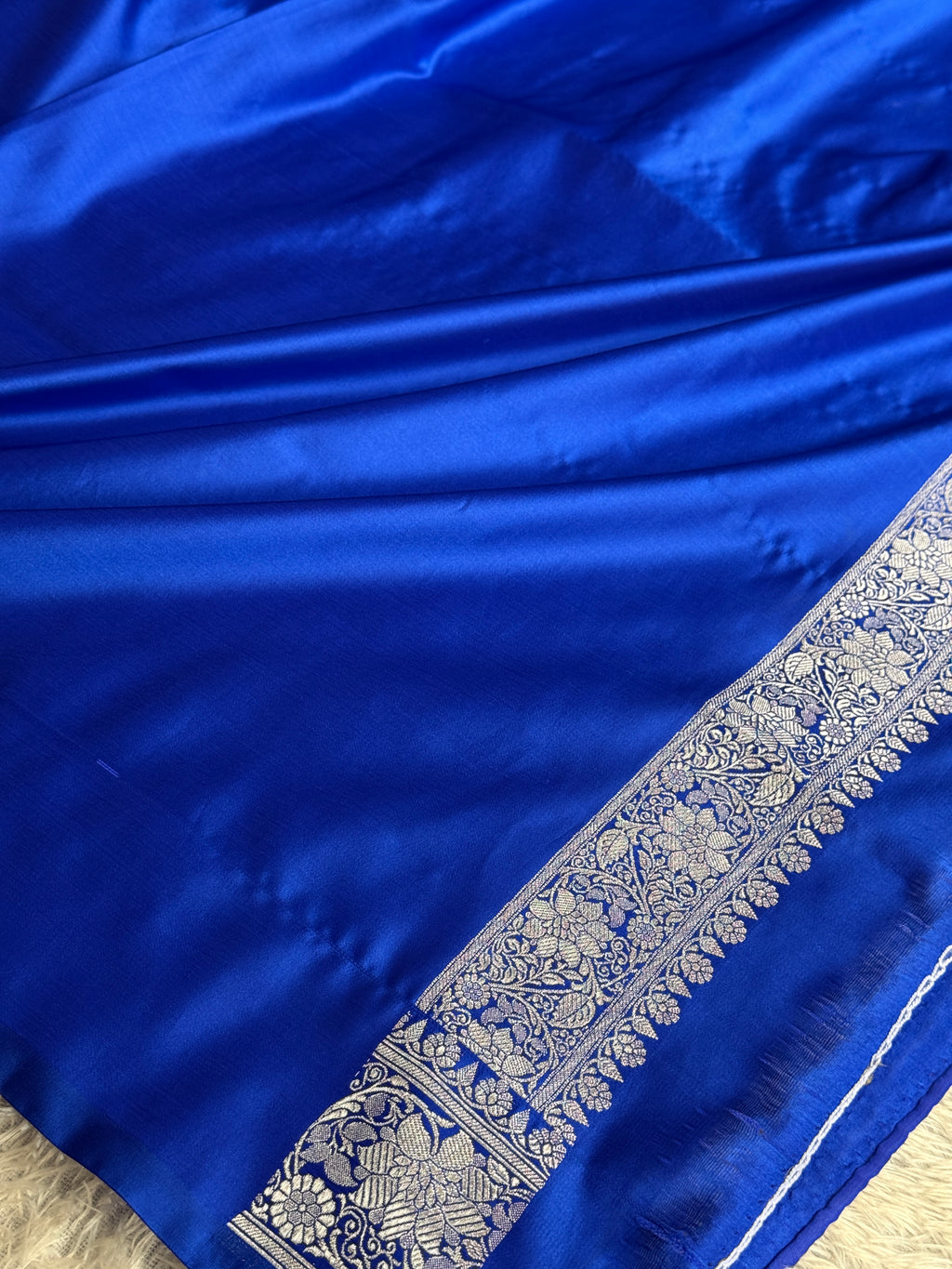 Royal Blue Buta Woven Saree with Rich Pallu & Border Blouse – MKS819