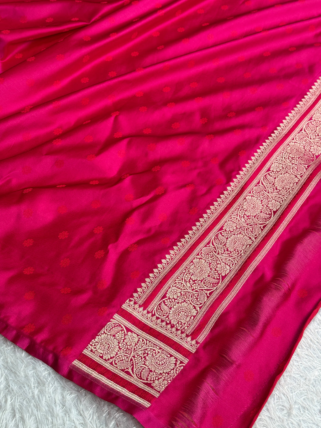 Rani Magenta Dual Shade Mashru Kataan Silk Banarasi Saree – MKS722
