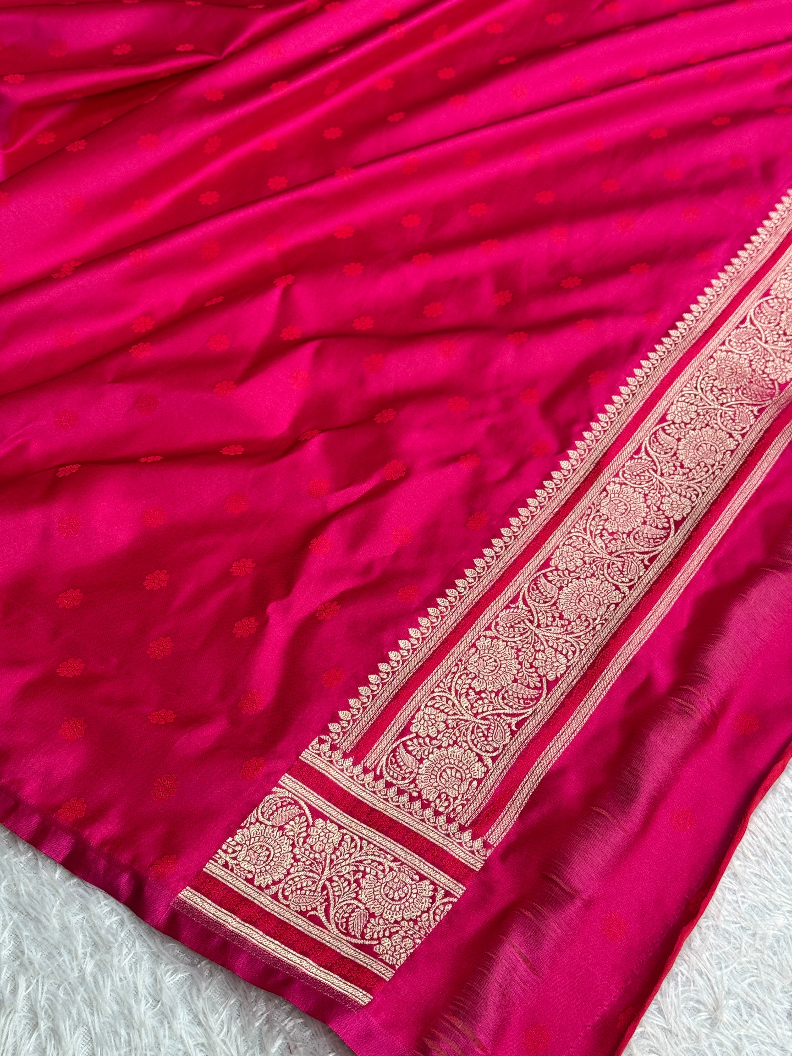 Rani Magenta Dual Shade Mashru Kataan Silk Banarasi Saree – MKS722