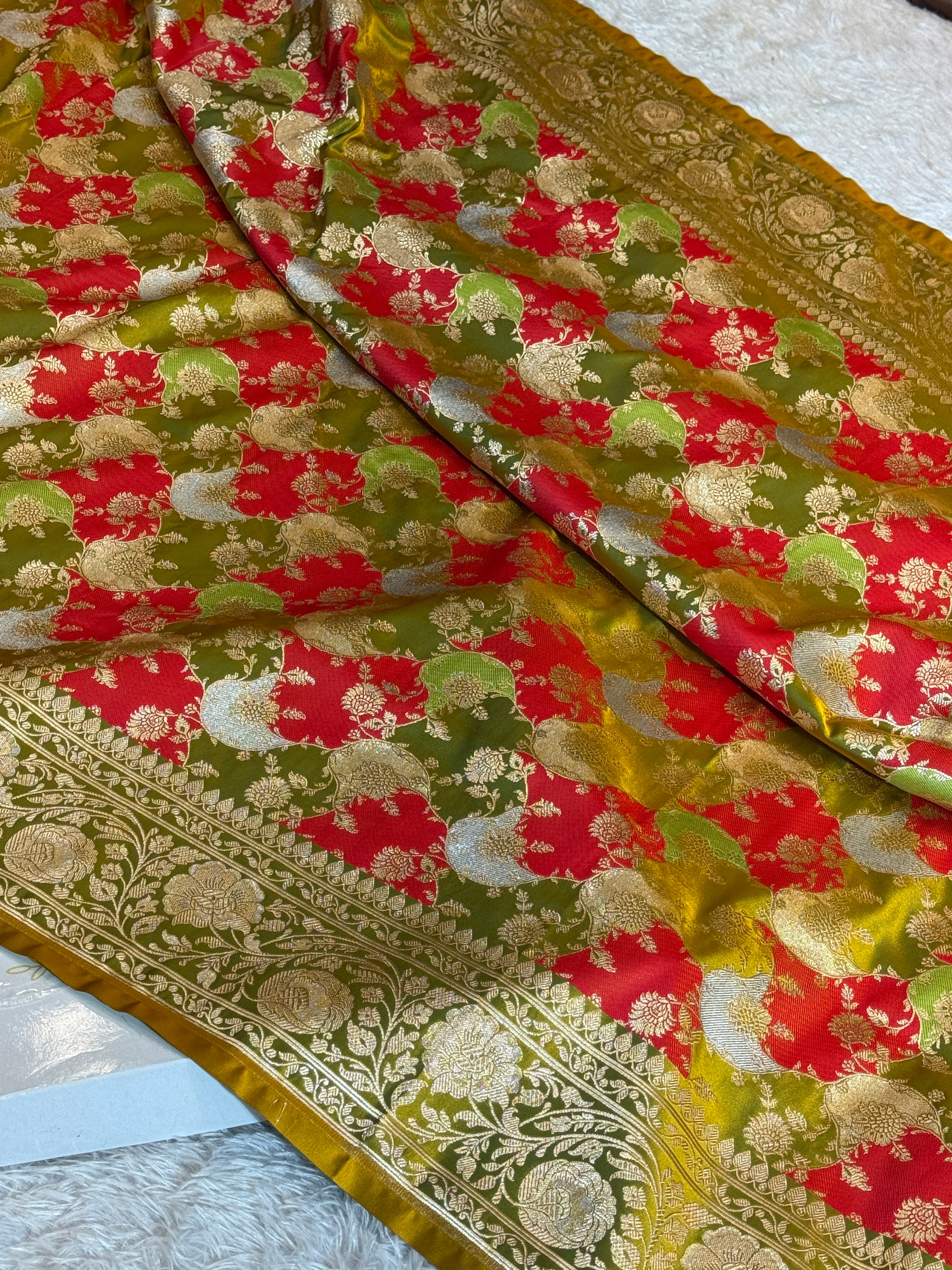 ✨ Multicolour Mashru Silk Saree with Rangkaat Alphi Woven Design MKS336
