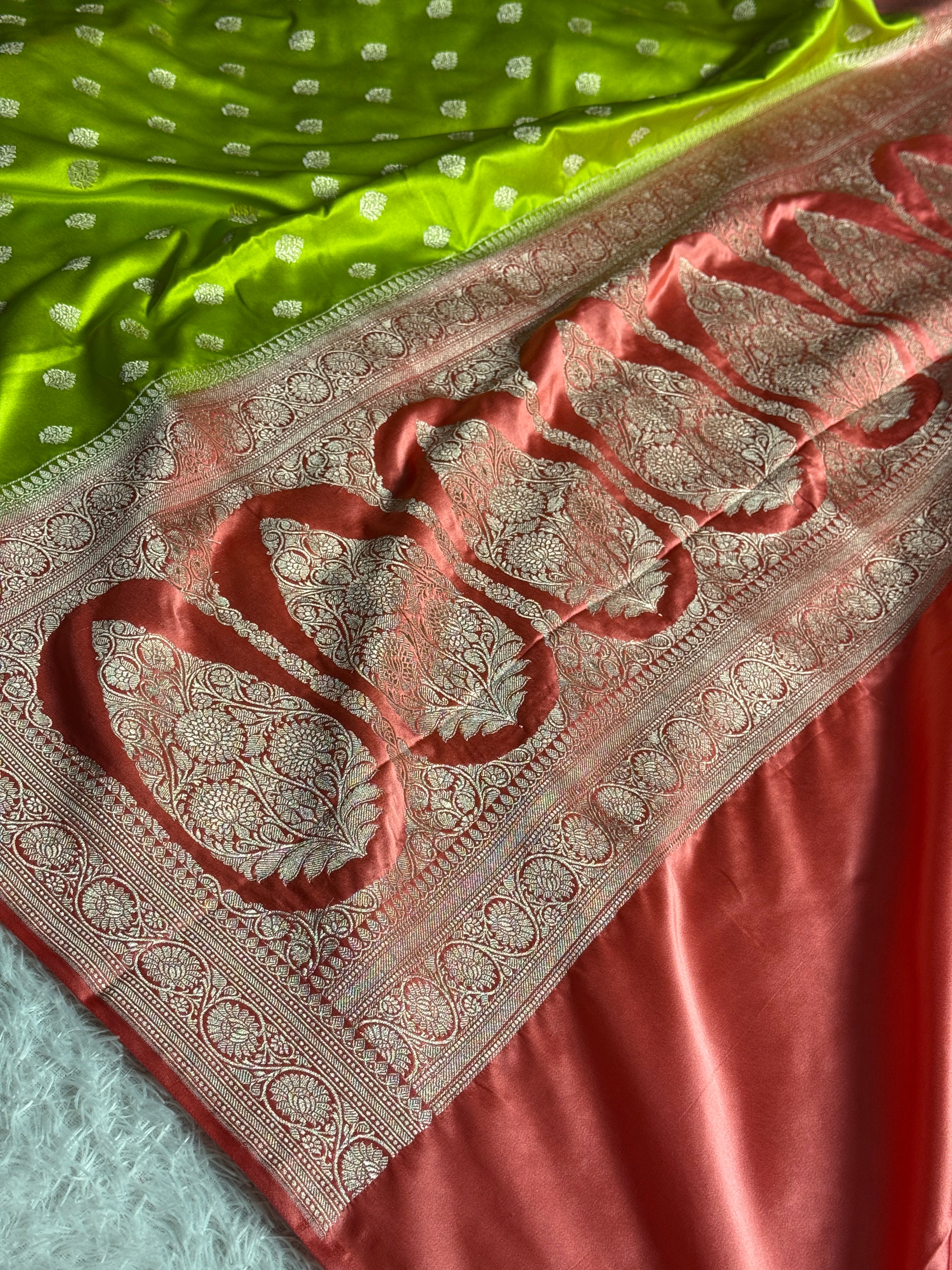MKS690 – Mehndi & Peach Banarasi Mashru Kataan Silk Saree with Buta Woven Design