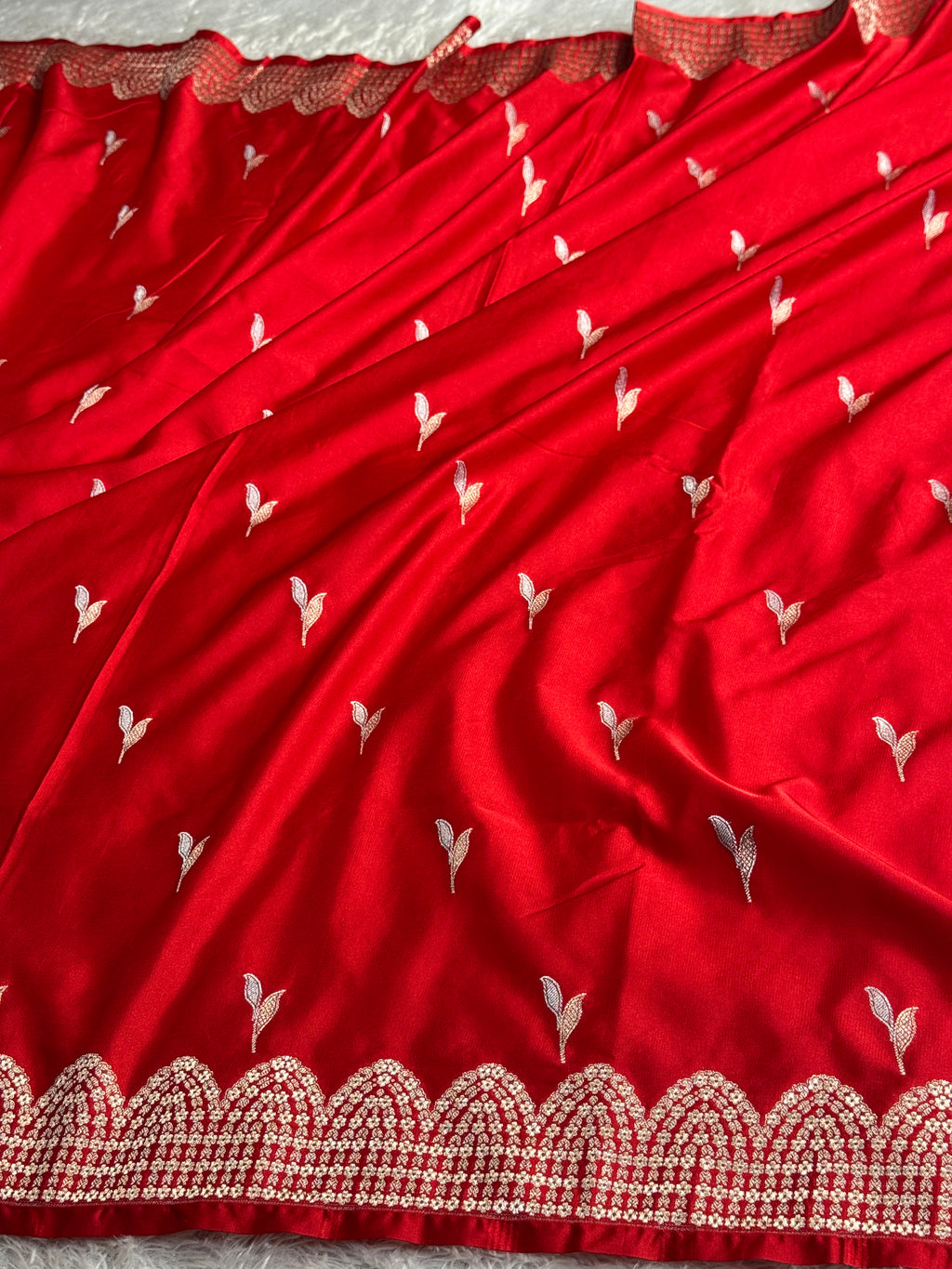 Elegant Pista Green Mashru Kataan Silk Saree with Silver Zari Meenakari Jaal Weaving MKS683