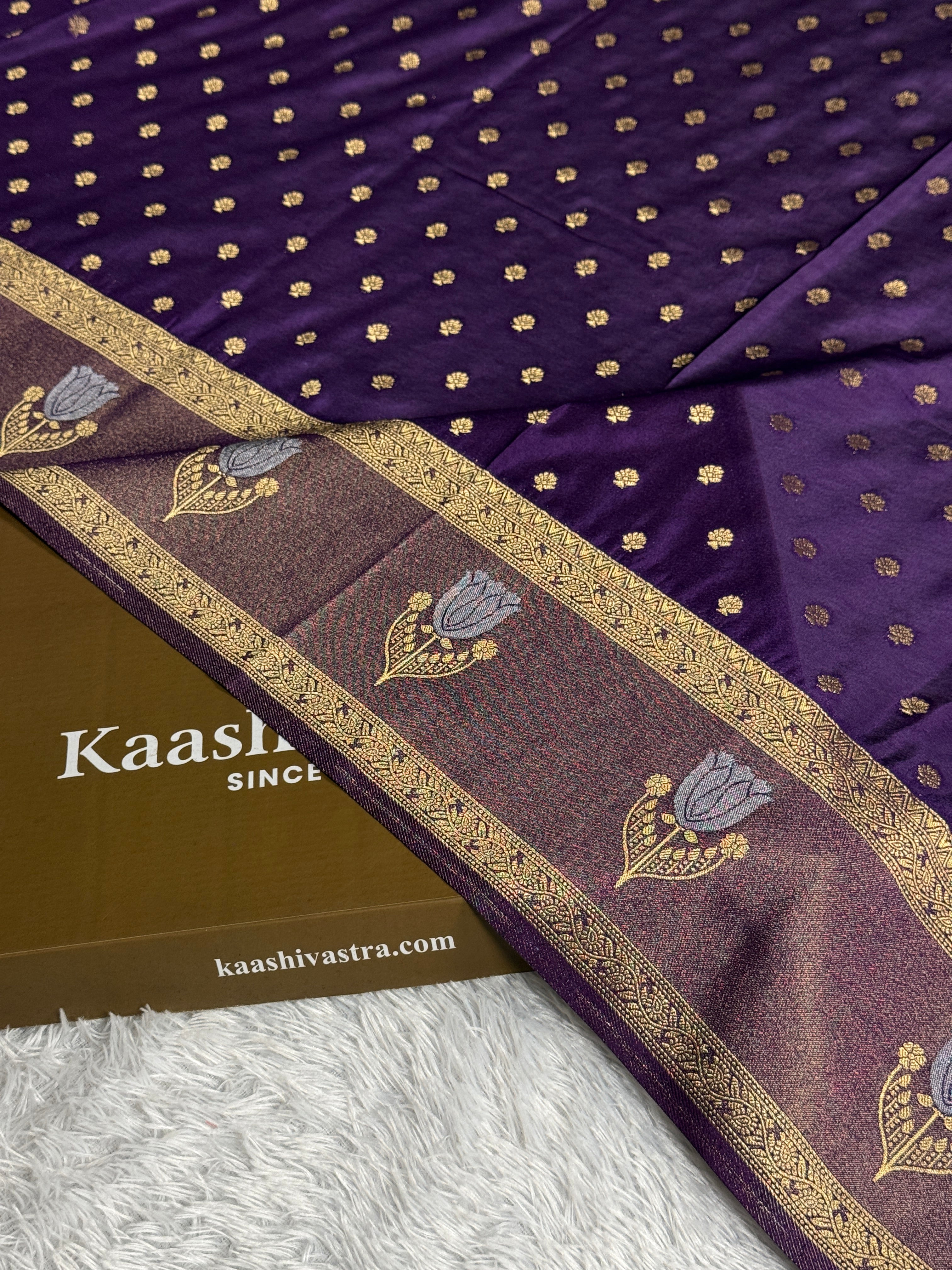 Semi Crepe Georgette Saree with All Over Buta Woven Design & Rich Zari Pallu | SS52