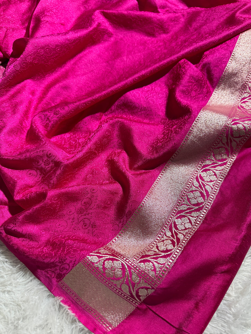 Mashru kataan silk Saree in Contrast Color MSK03