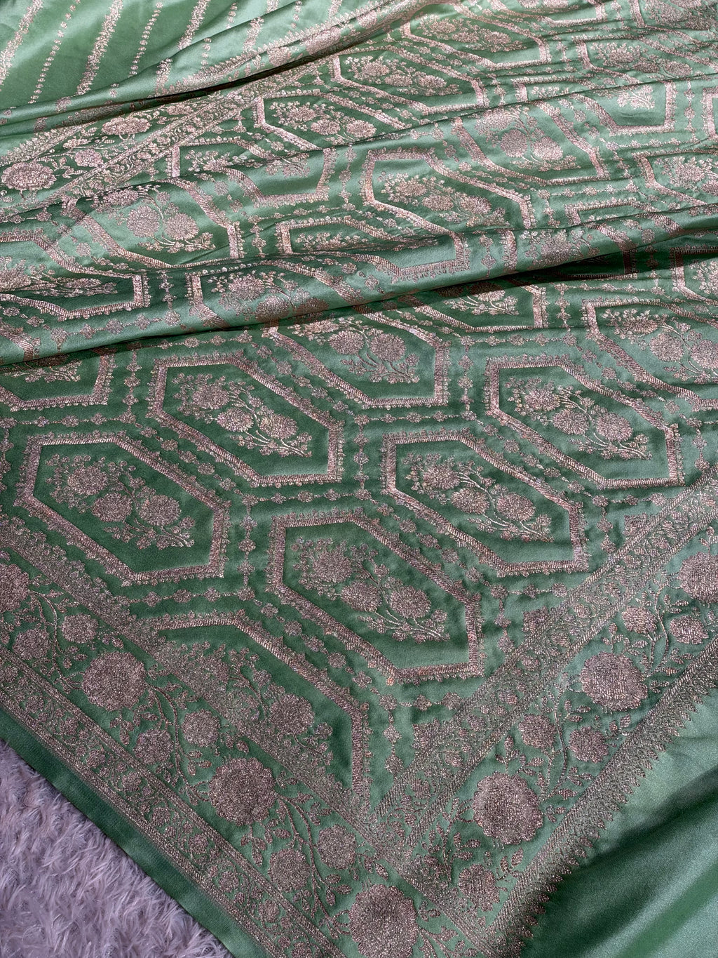 Banarasi Mashru Silk Saree in Light Pista Green | All-Over Zari Woven Design with Rich Zari Pallu | MKS846
