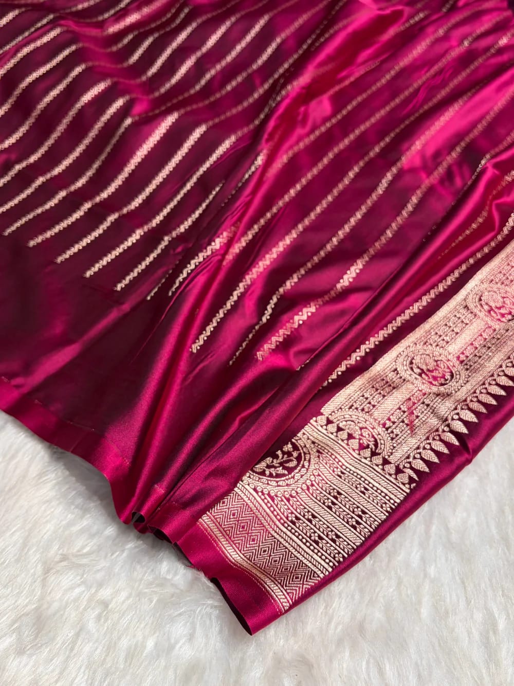 ✨ Mashru Kataan Silk Saree with Buta Woven Pattern, Ikkat Border & Rich Zari Pallu MKS407