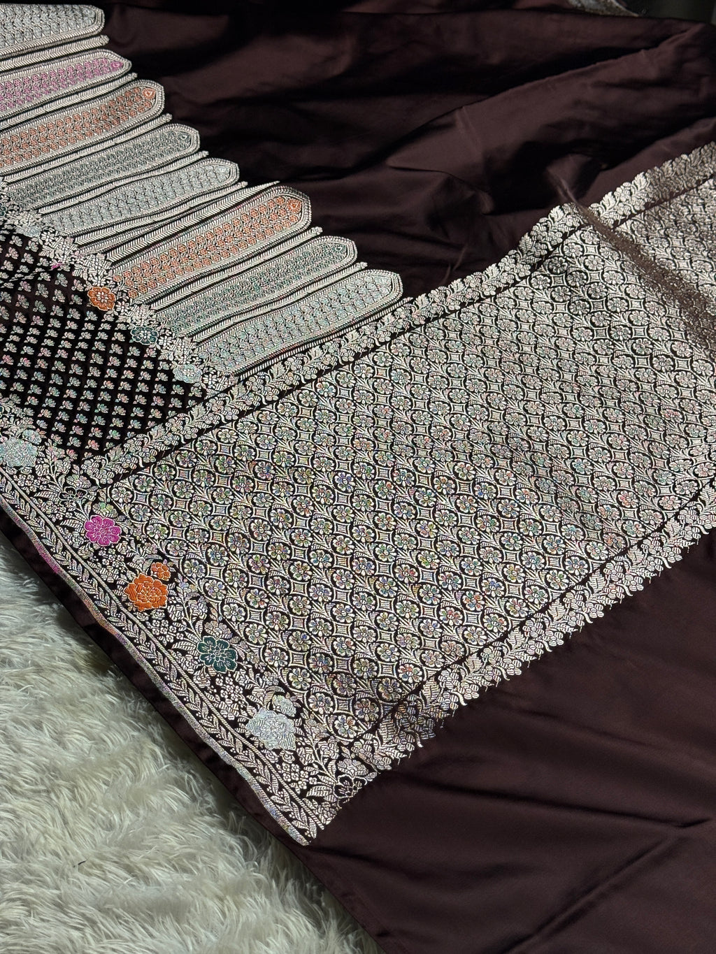 ✨ Royal Wine Meenakari Woven Banarasi Satin Mashru Silk Saree with Scalloped Border MKS212