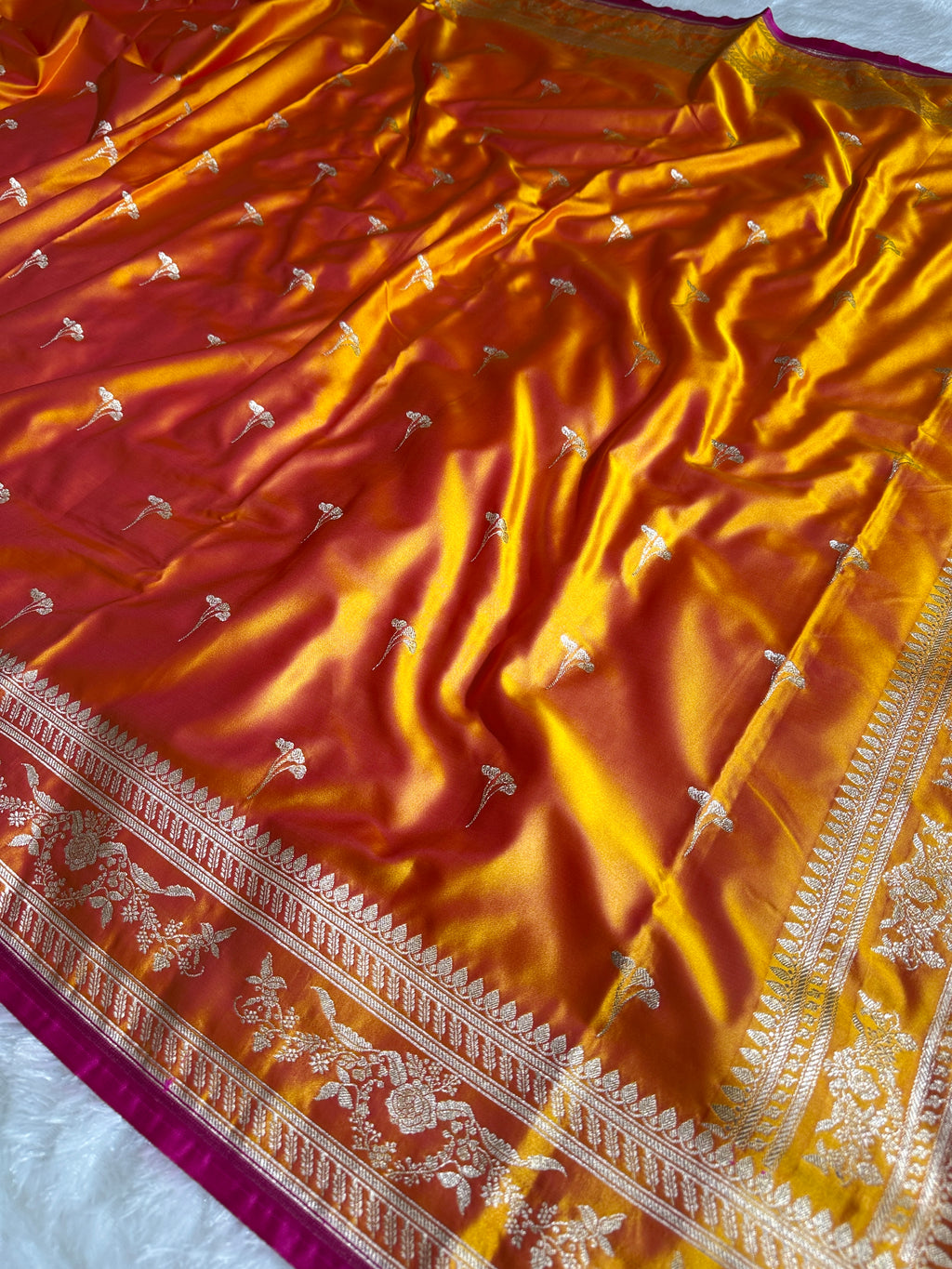 Yellow Banarasi Mashru Silk Saree with Jacquard Woven Floral Buta & Subtle Zari Accents