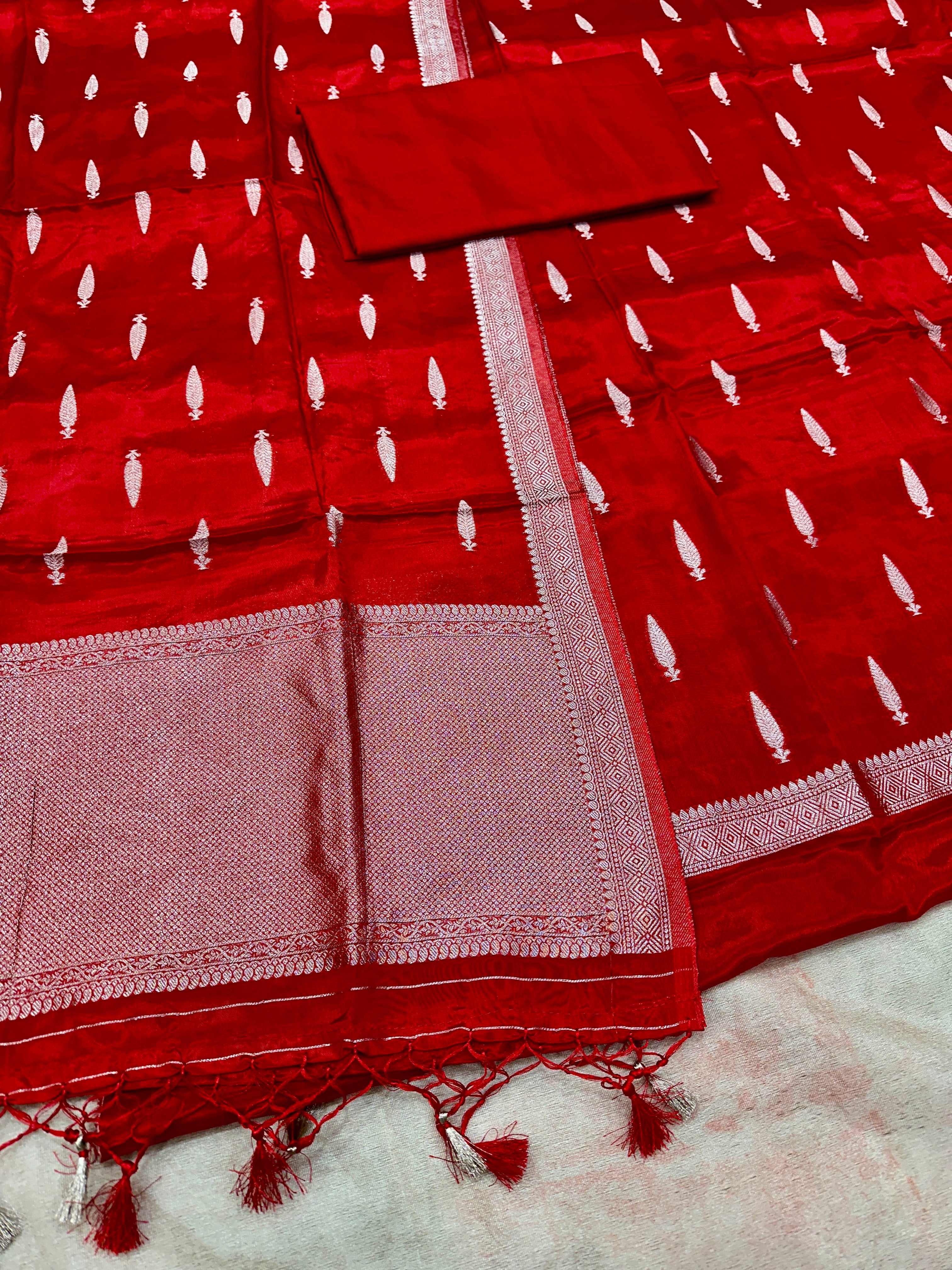 ✨ Banarasi Jacquard Gap Buti HO Silk 3-Piece Unstitched Dress Material MSS19