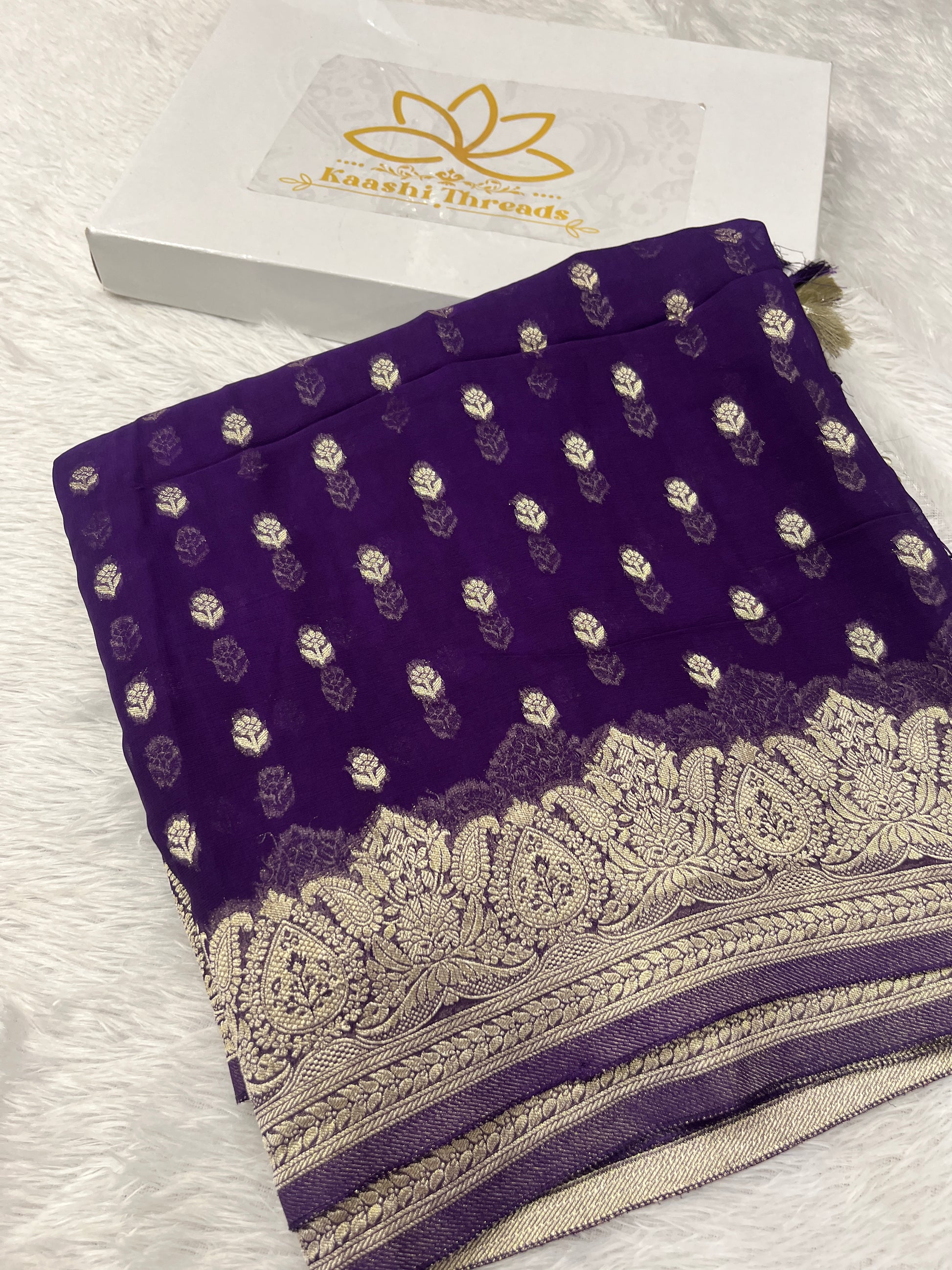 Banarsi Pure Natural Georgette Traditional Buta Design VSG04