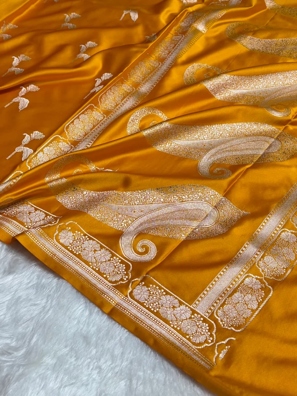 Banarasi Mashru Kataan Silk Saree Featuring Flower Buta Design with Ikkat Border and Zari Pallu – MKS409