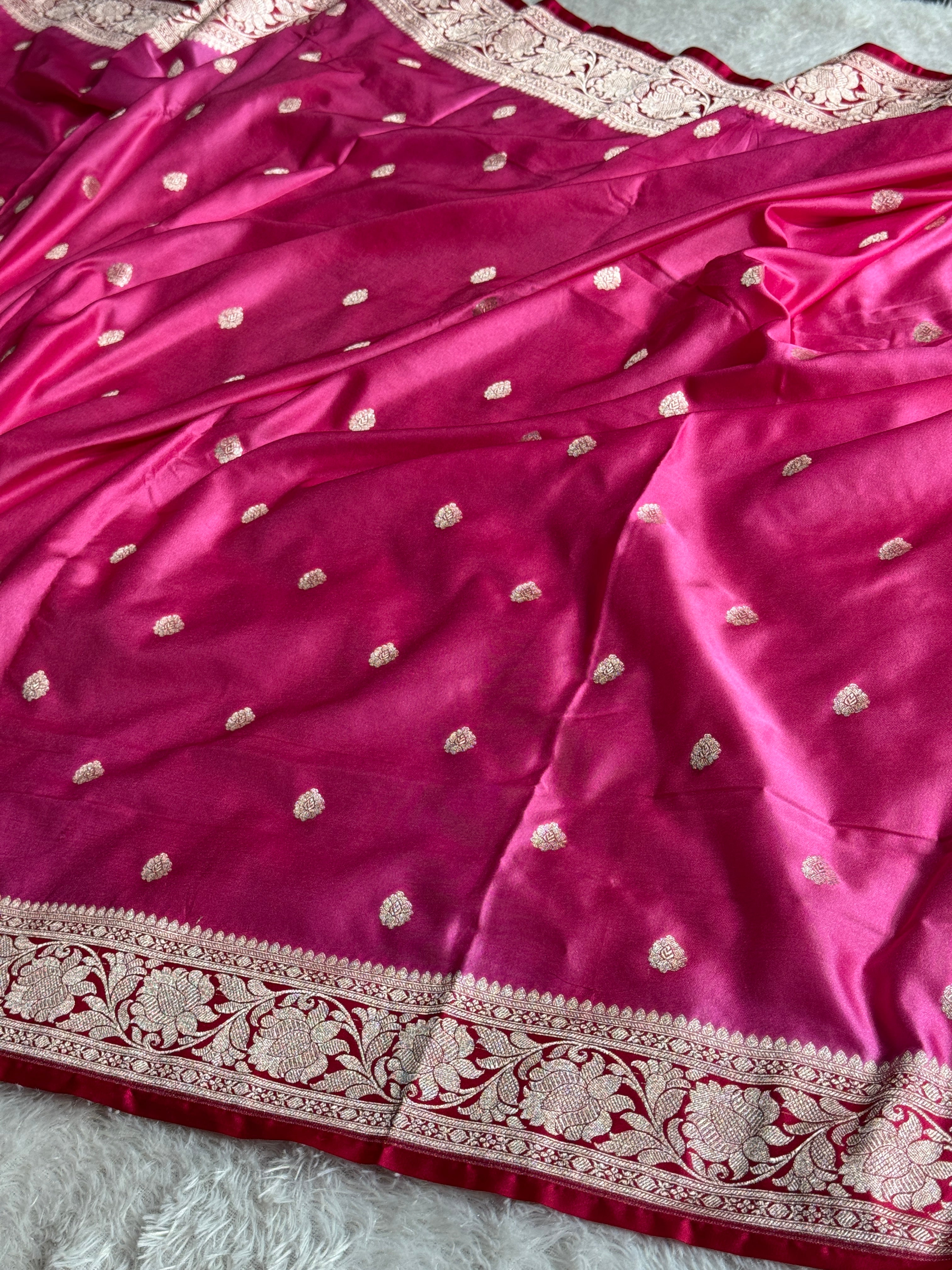 Pink Banarasi Mashru Silk Saree with Dark Pink Contrast and Jacquard Woven Buti Pattern MKS0113
