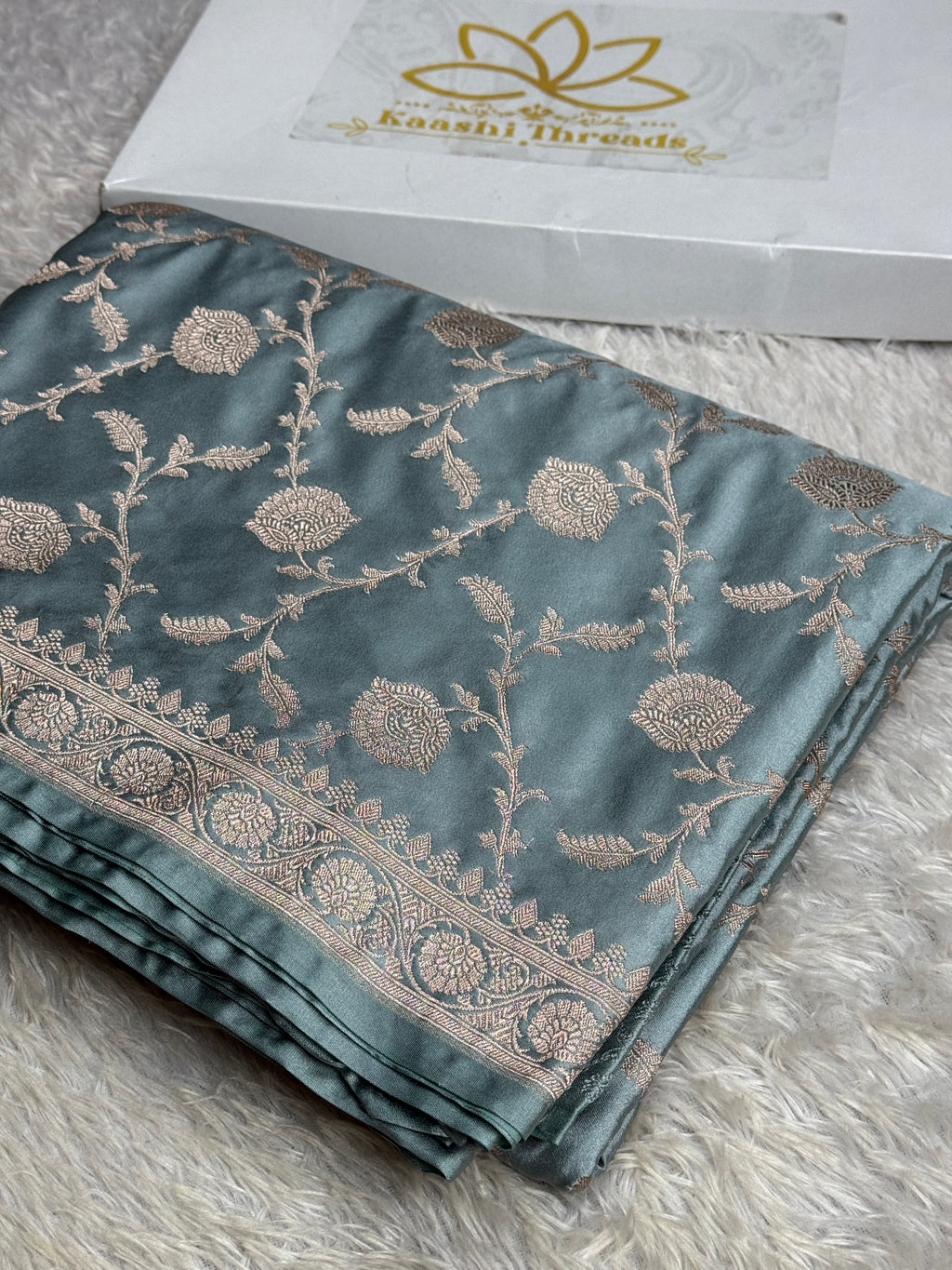 Grey Banarasi Mashru Silk Saree | Satin Finish | Jaal Woven Pattern | Running Blouse MKS228