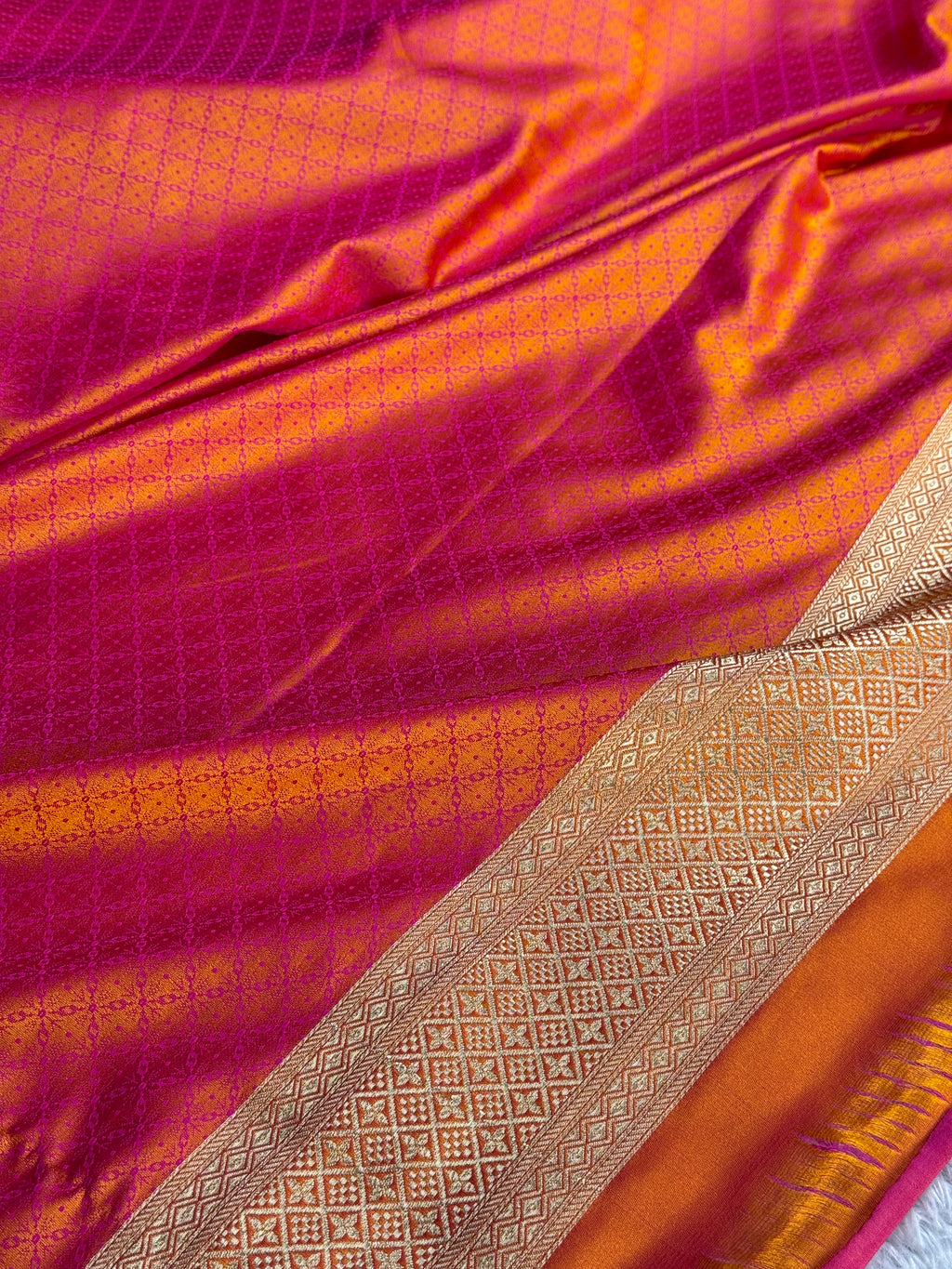 Soft Kataan Silk Banarasi Saree – Yellow Rani Dual Shade | MKS636
