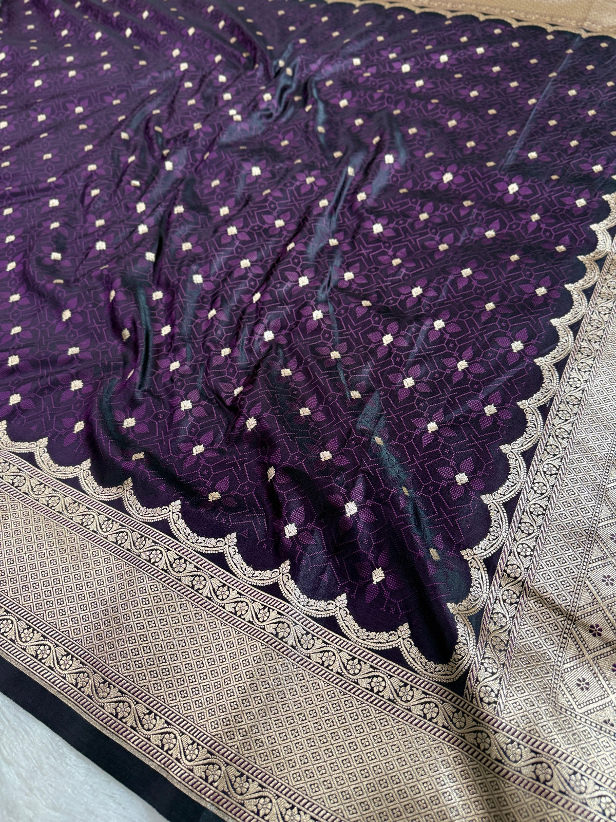 Wine Banarasi Mashru Silk Saree with Tanchoi Meena Woven Pattern & Fancy Jacquard Border MKS106