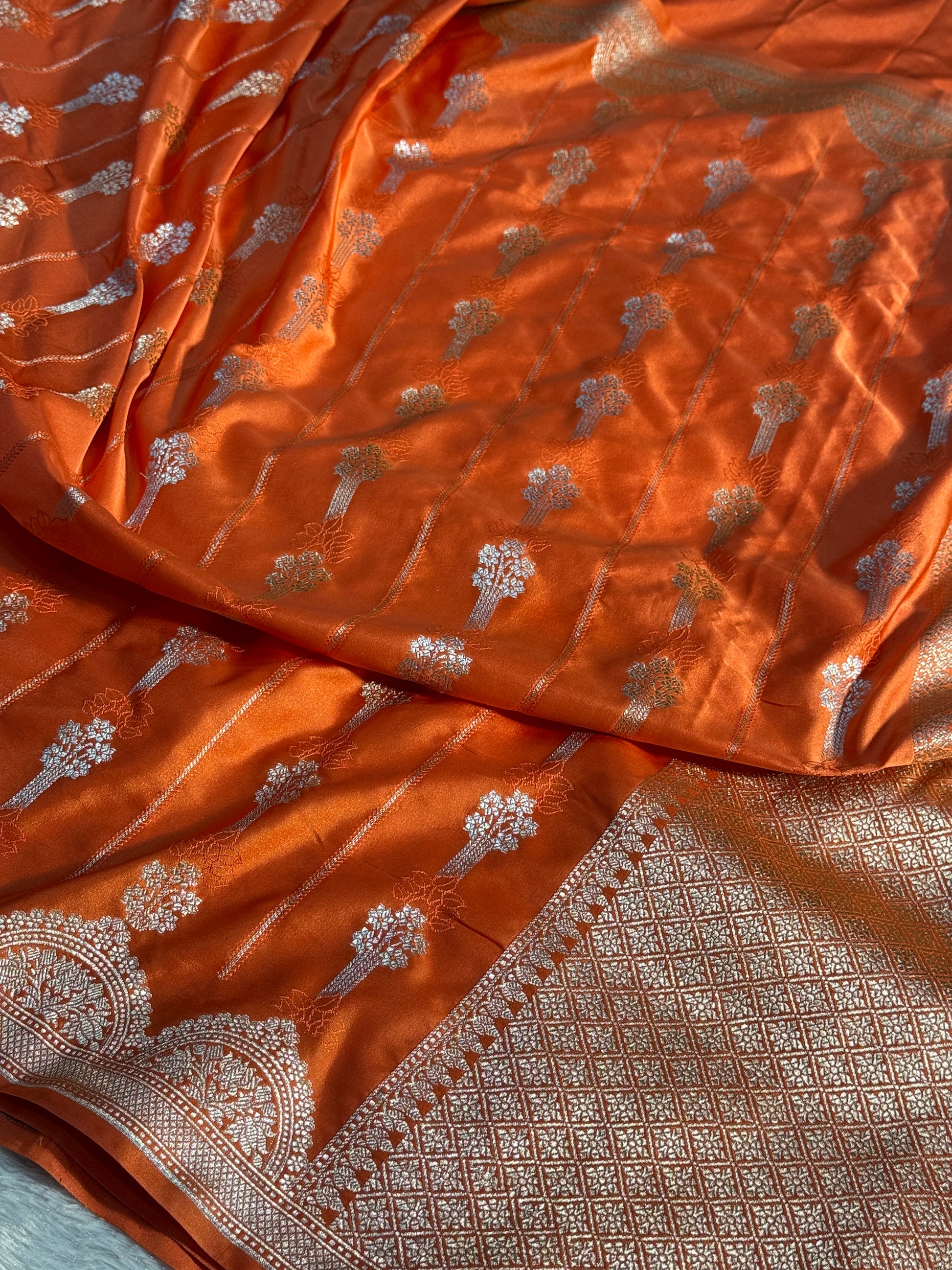 Flower Mashru Saatan Kataan Silk Saree Ms23