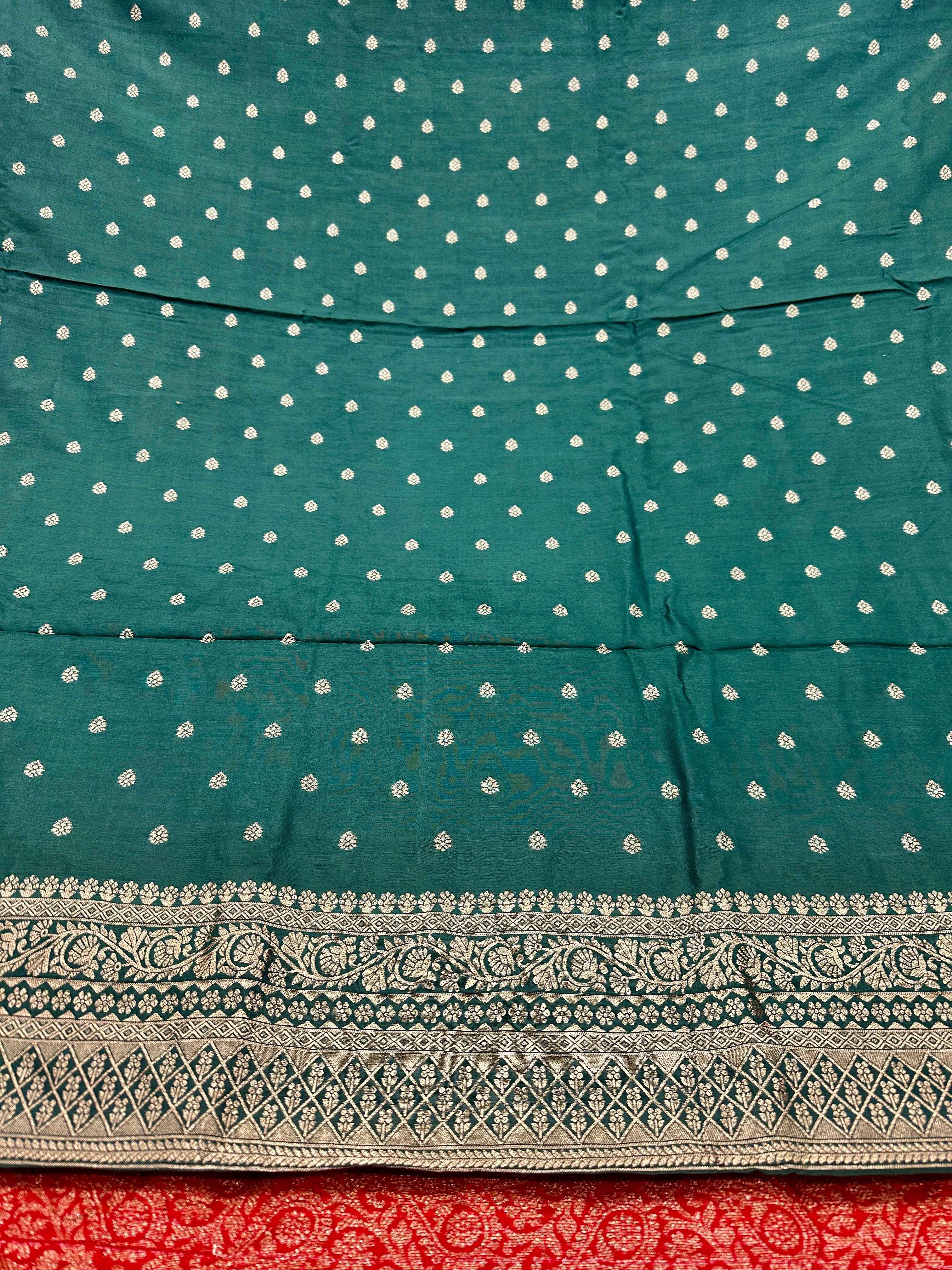✨ Banarasi Jacquard Gap Buti HO Silk 3-Piece Unstitched Dress Material MSS18
