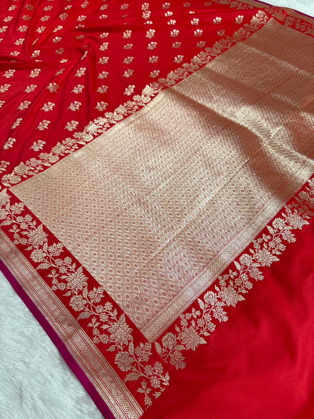 Red Banarasi Mashru Silk Saree with Leaf Buta Jacquard Woven Design