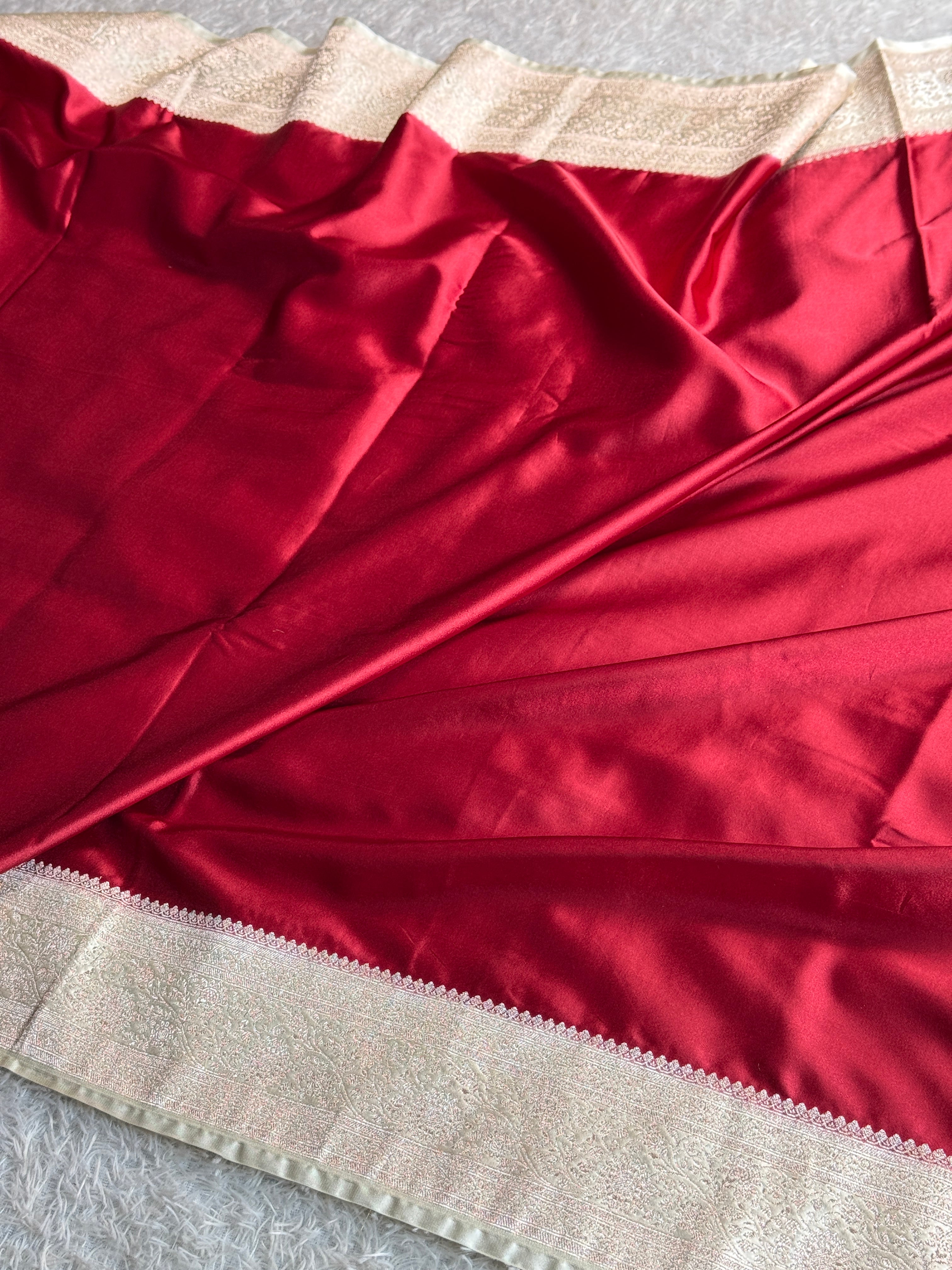 Elegant Maroon Mashru Kataan Silk Saree with Cream Contrast Zari Border – MKS632