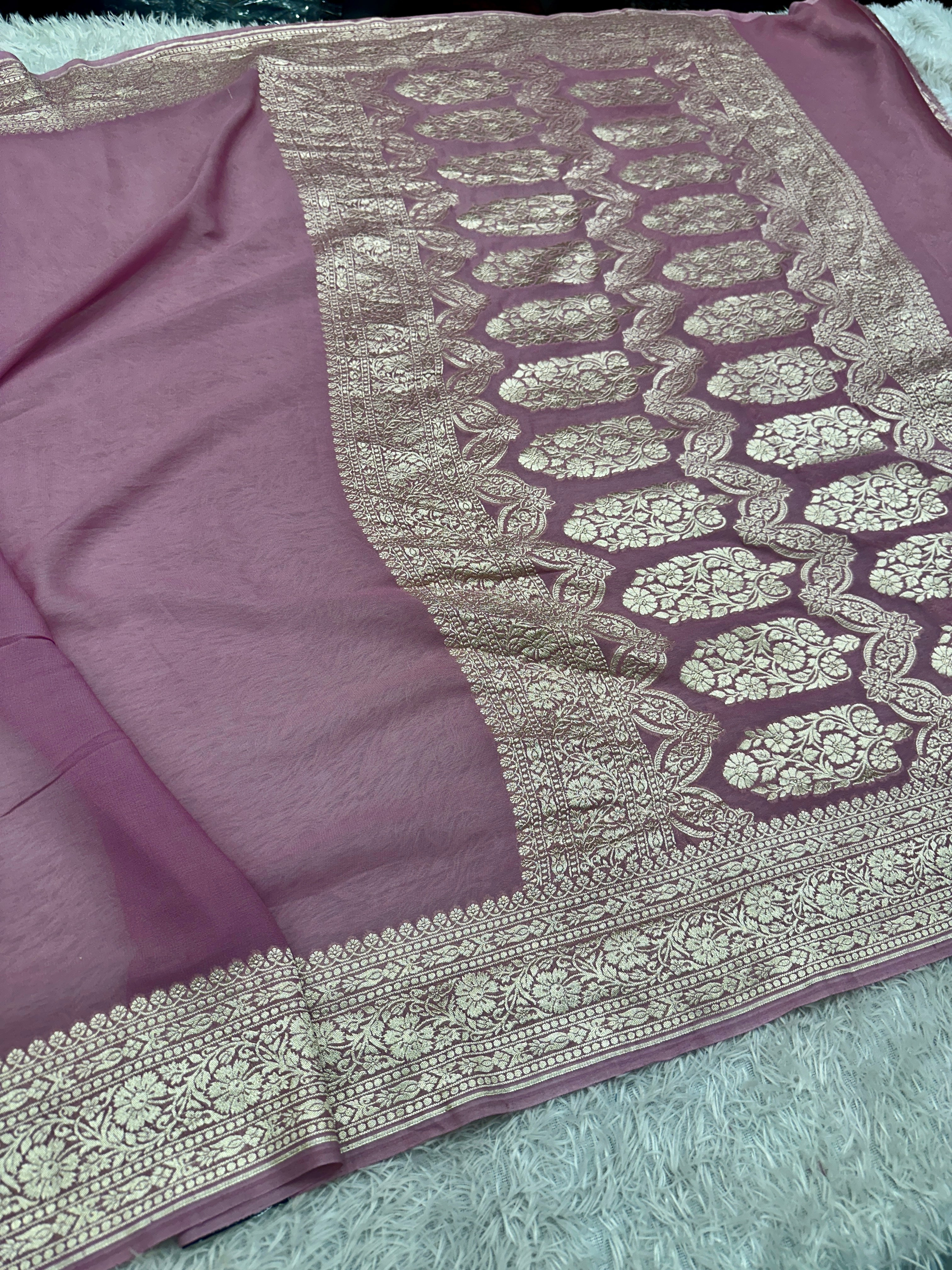 Pure Silk Georgette Burgundy & Light Pink Banarasi Saree with Nimzari Woven Border & Rich Zari Pallu PS154