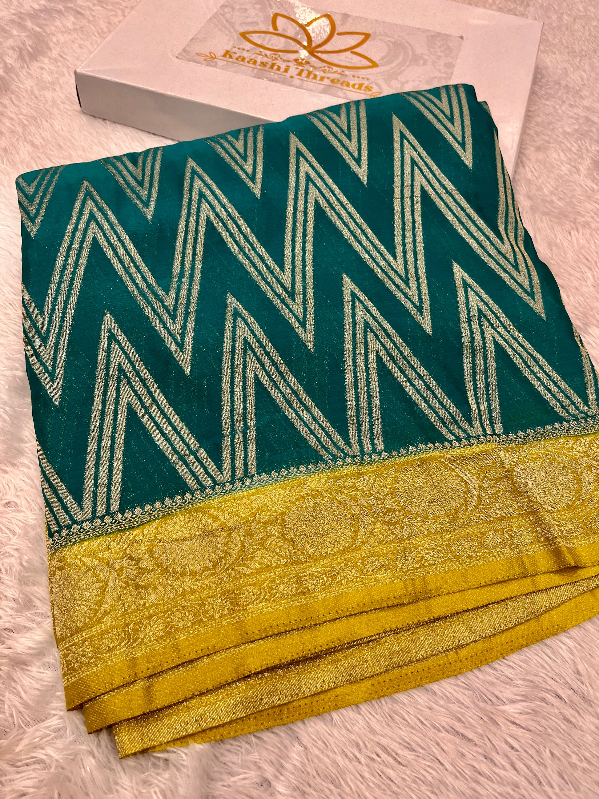 Chinon Silk Zig Zag Design Sea green with yellow Color Saree CN09