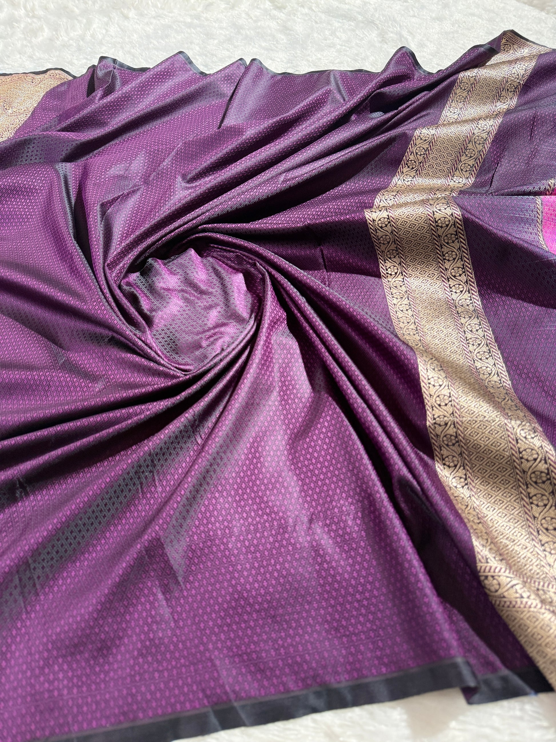 Wine Banarasi Mashru Silk Saree with Tanchoi Meena Woven Pattern & Fancy Jacquard Border MKS106