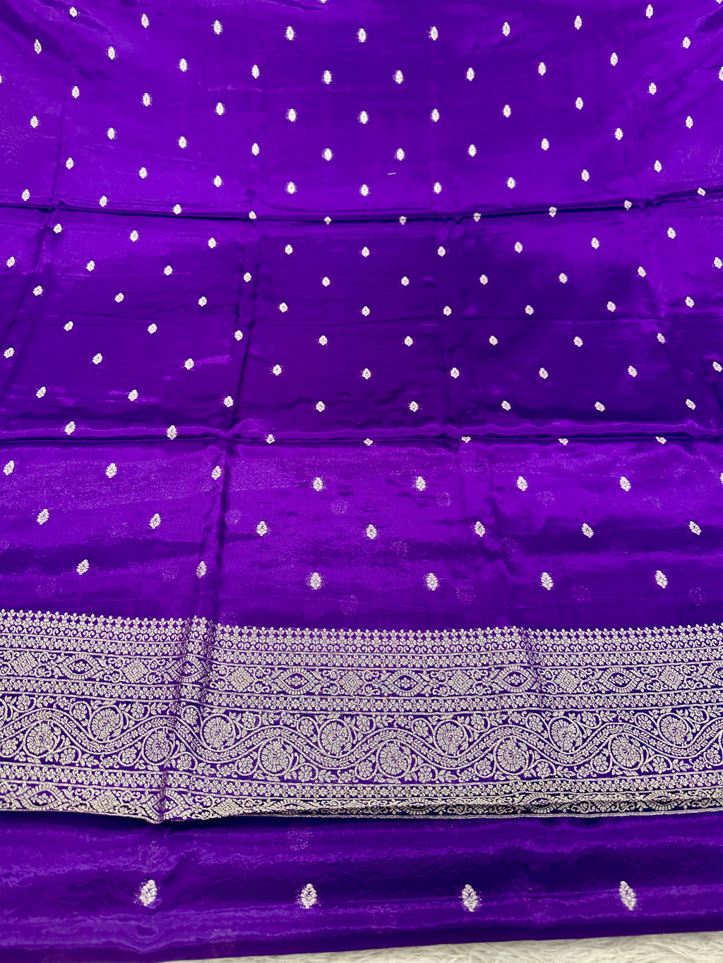 ✨ Banarasi Jacquard Gap Buti HO Silk 3-Piece Unstitched Dress Material MSS14