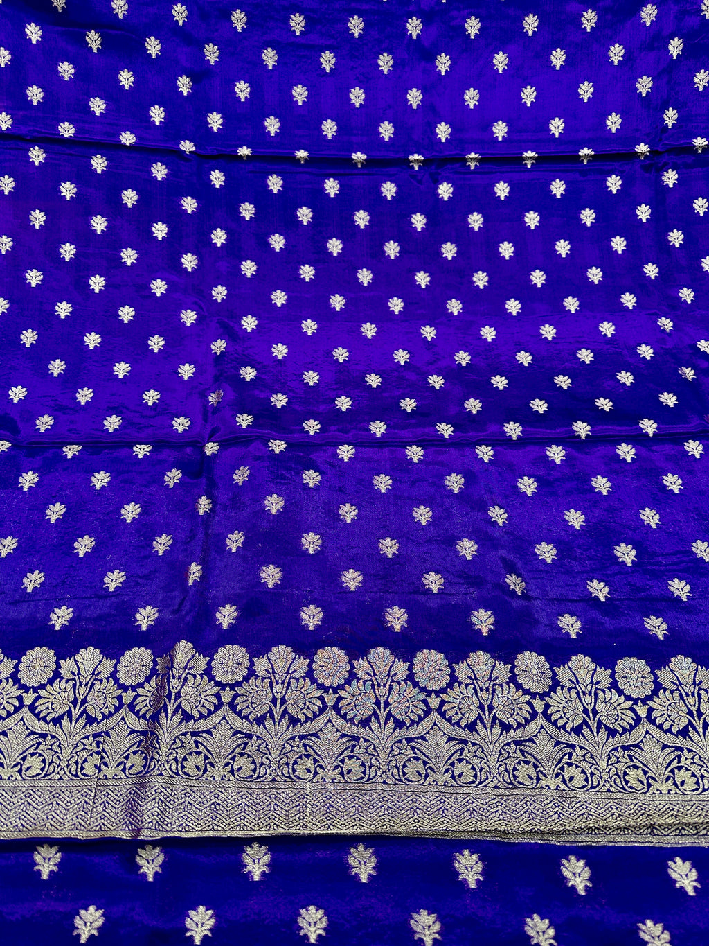 ✨ Banarasi Jacquard Gap Buti HO Silk 3-Piece Unstitched Dress Material MSS26