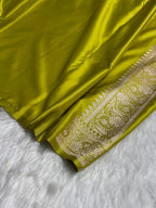 Banarasi Mashru Kataan Silk Saree Featuring Kyari Buta Woven Design with Rich Zari Pallu – MKS413