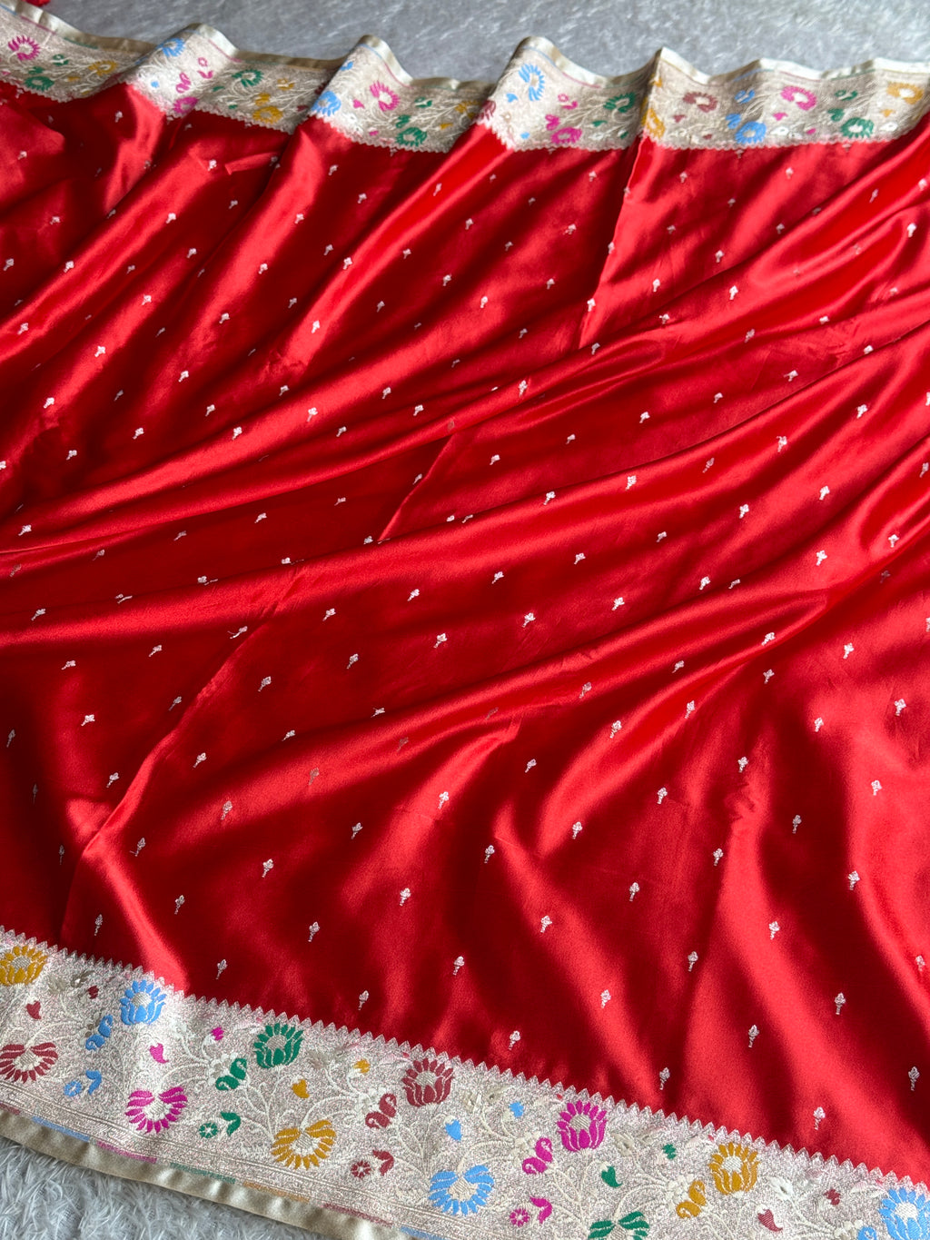 Red Cream Contrast Paithani Mashru Kataan Silk Saree – MKS654
