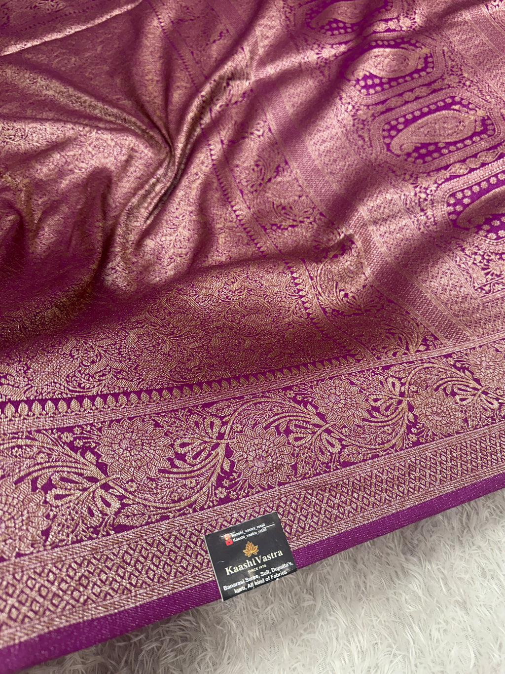 Magenta  Banarasi Dupion Silk Saree with Embossed Antique Zari Weaving & Rich Antique Zari Pallu | STF106