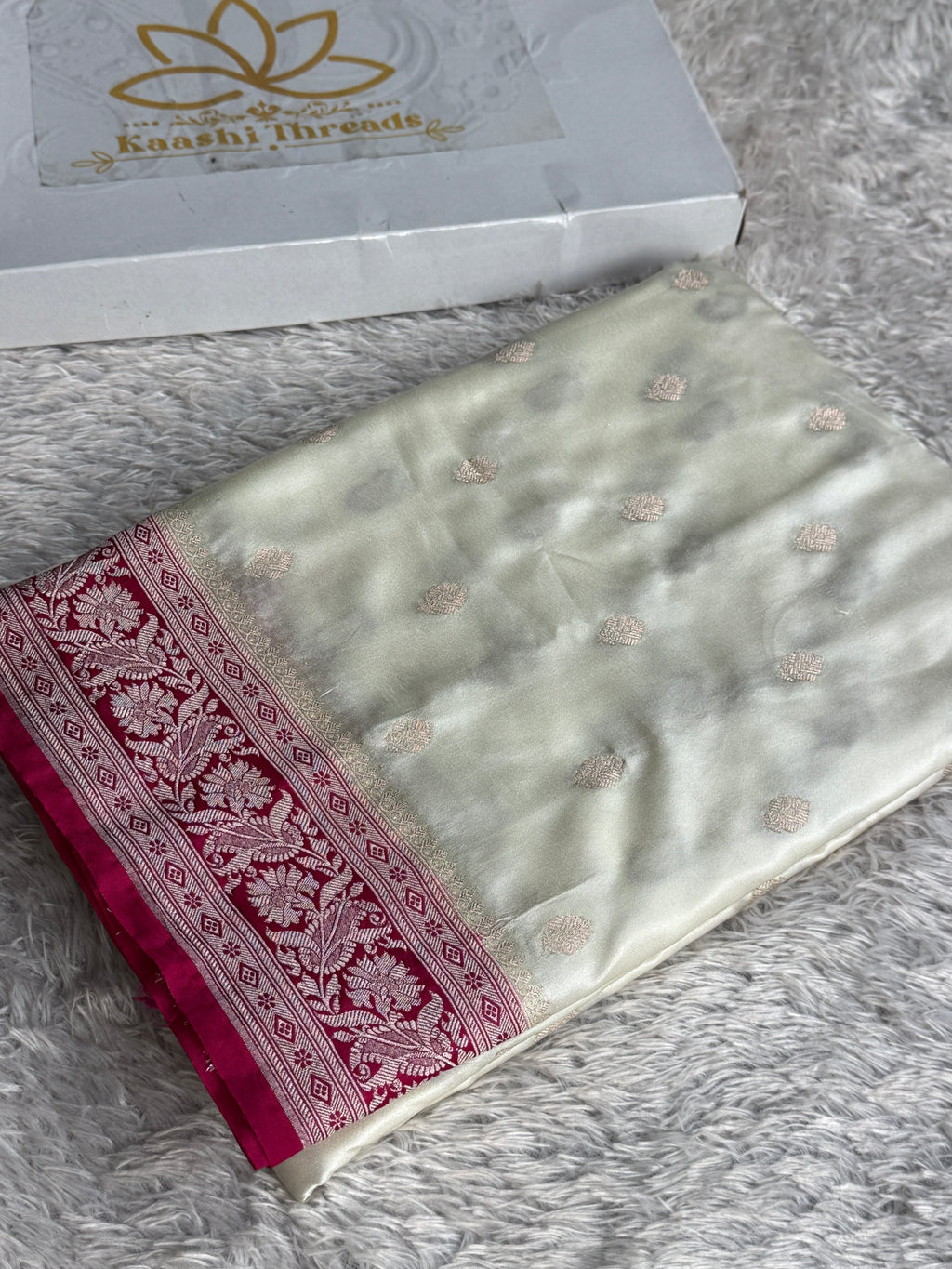 Cream & Rani Banarasi Mashru Kataan Silk Saree | MKS791