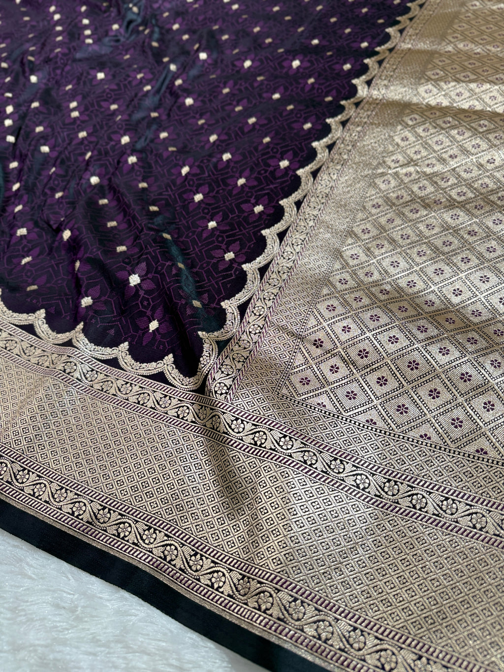 Wine Banarasi Mashru Silk Saree with Tanchoi Meena Woven Pattern & Fancy Jacquard Border MKS106