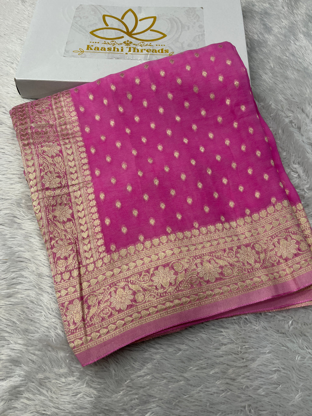 Banarsi Pure Natural Georgette Traditional Patti Buti  Design VSG05