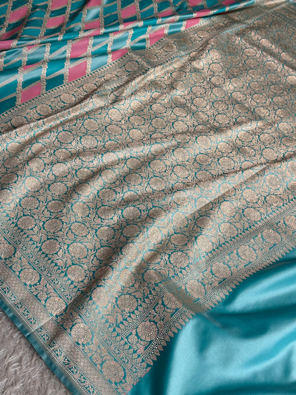MKS802 | Premium Mashru Kataan Silk Jangla Rangkaat Meenakari Banarasi Saree with Rich Zari Pallu