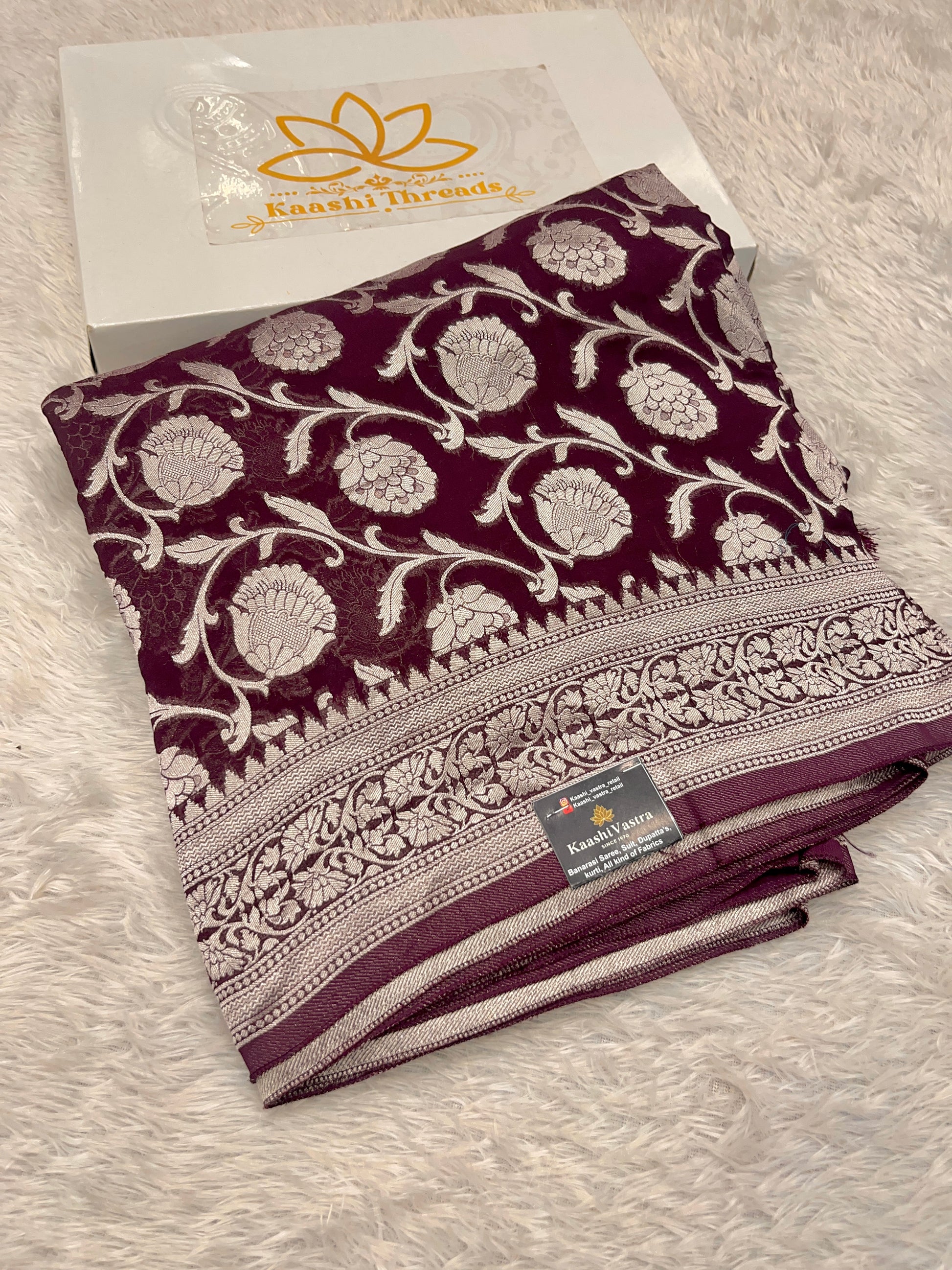 Banarsi Pure Natural Georgette Jaal Design Pattern VSG01