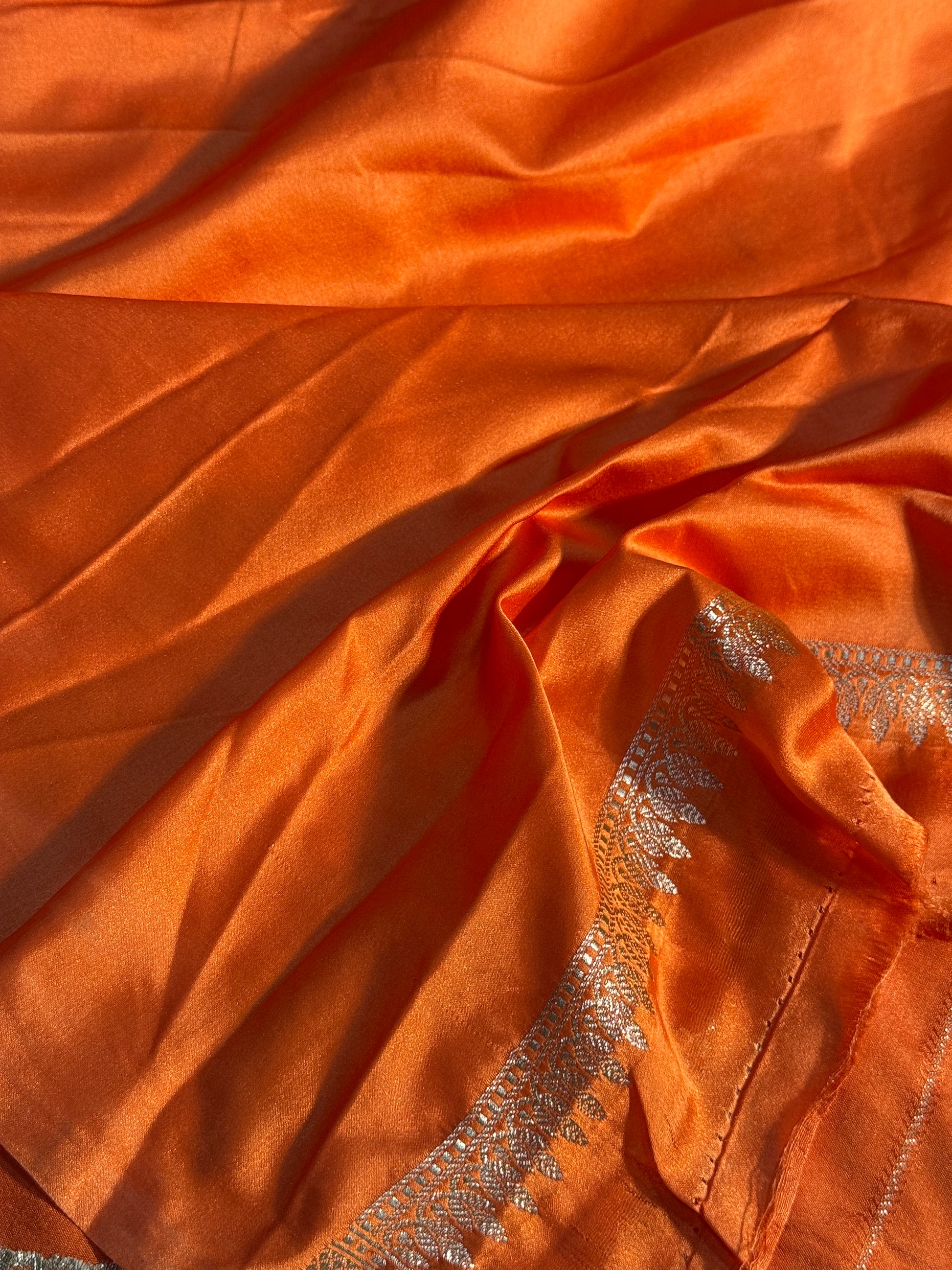 Flower Mashru Saatan Kataan Silk Saree Ms23