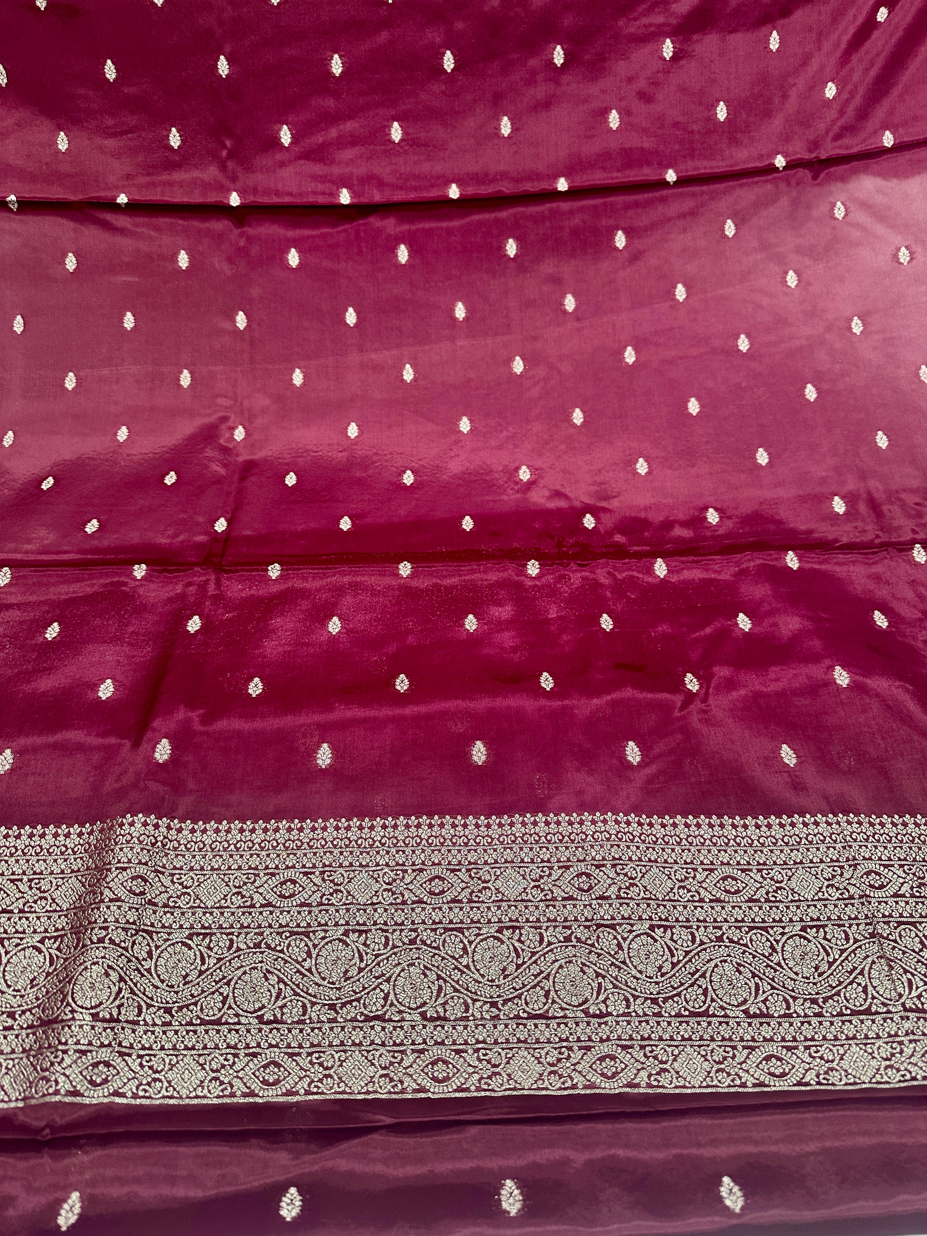 ✨ Banarasi Jacquard Gap Buti HO Silk 3-Piece Unstitched Dress Material MSS14