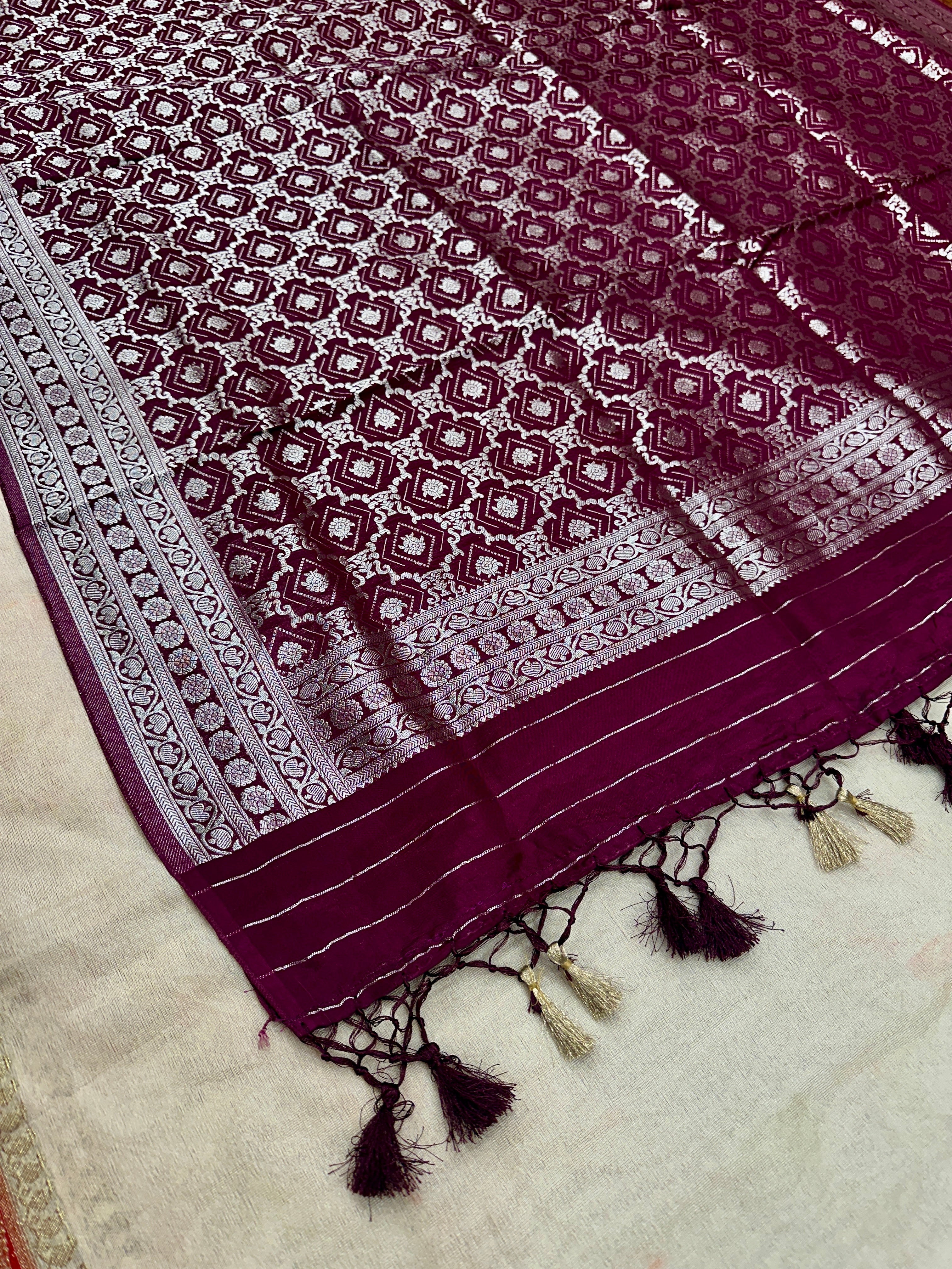 ✨ Banarasi Jacquard Gap Buti HO Silk 3-Piece Unstitched Dress Material MSS17