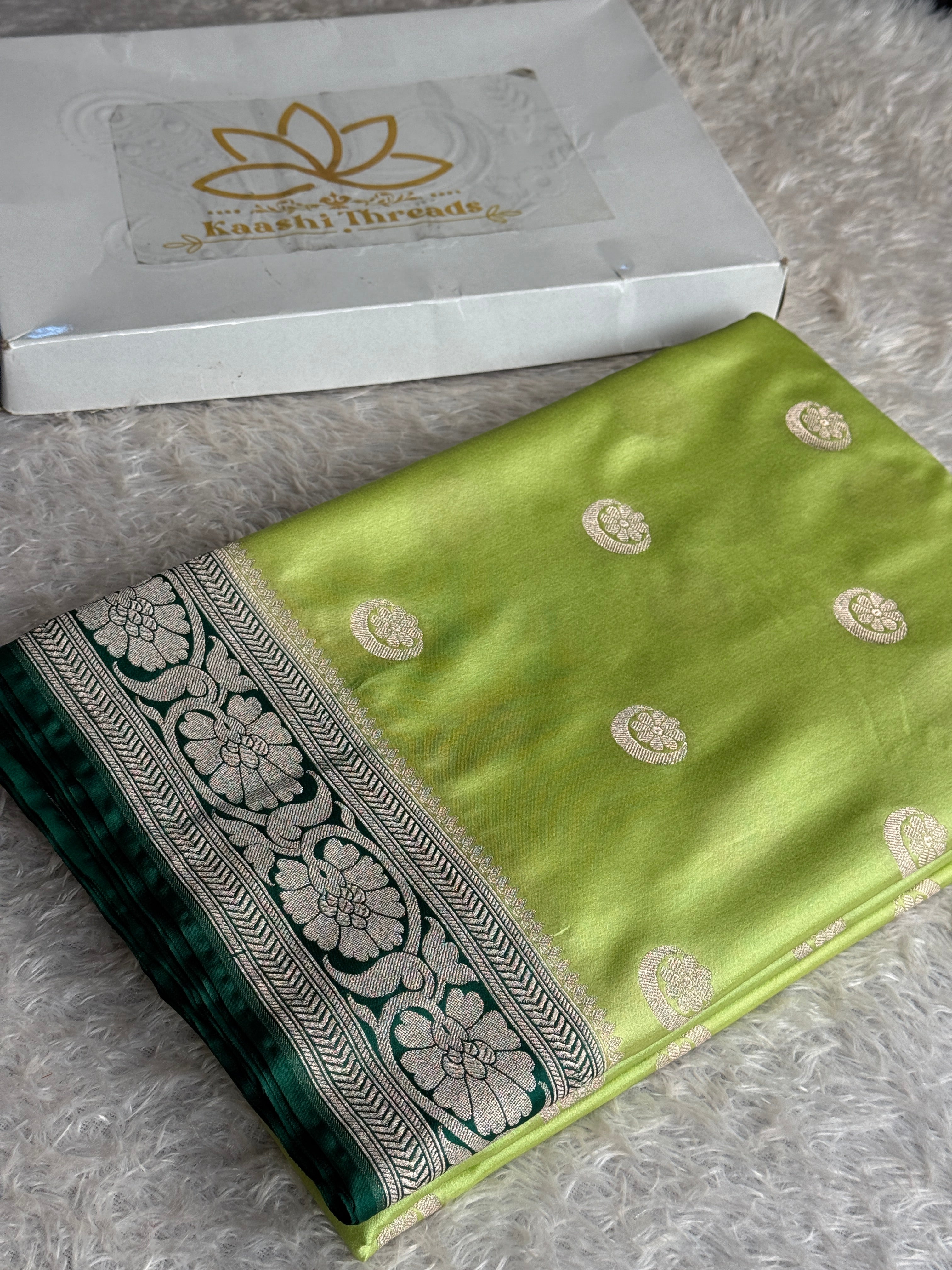 Sea Green Mashru Kataan Silk Banarasi Saree with Green Border & Rich Zari Pallu | MKS744