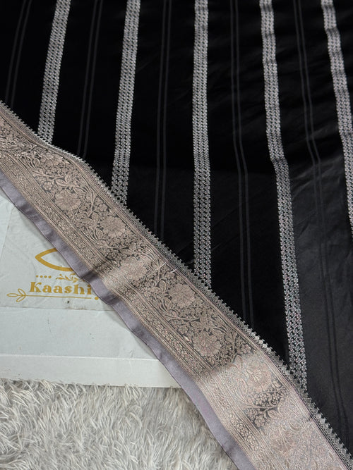Black & Grey Mashru Kataan Silk Saree with Aadha Zari Woven Design & Rich Zari Pallu MKS800