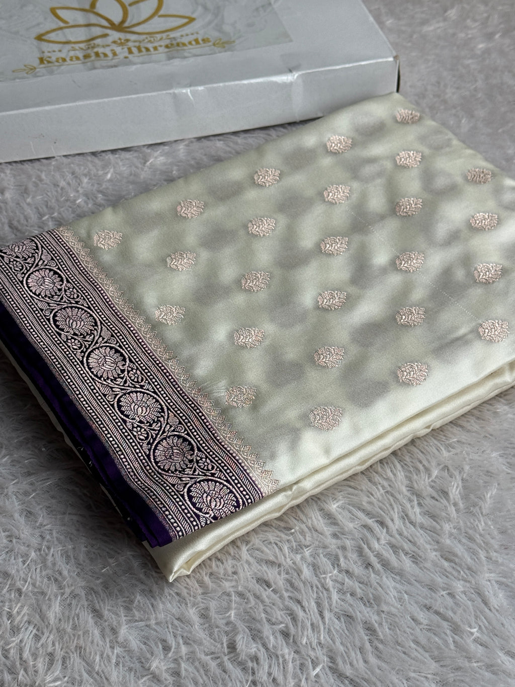 Cream with Purple Contrast Mashru Kataan Silk Saree with Buta Weaving & Rich Zari Pallu | MKS644