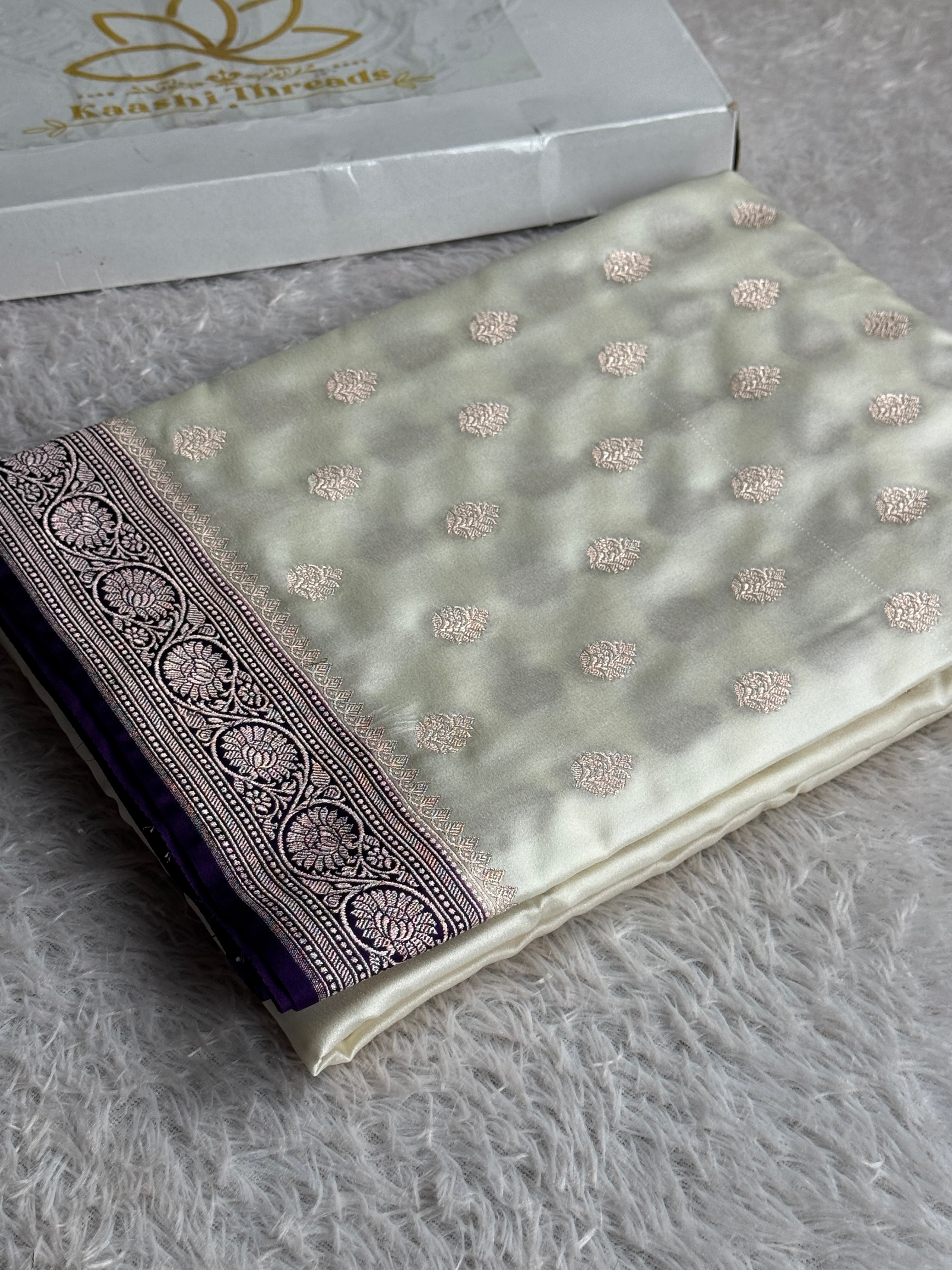 Cream with Purple Contrast Mashru Kataan Silk Saree with Buta Weaving & Rich Zari Pallu | MKS644