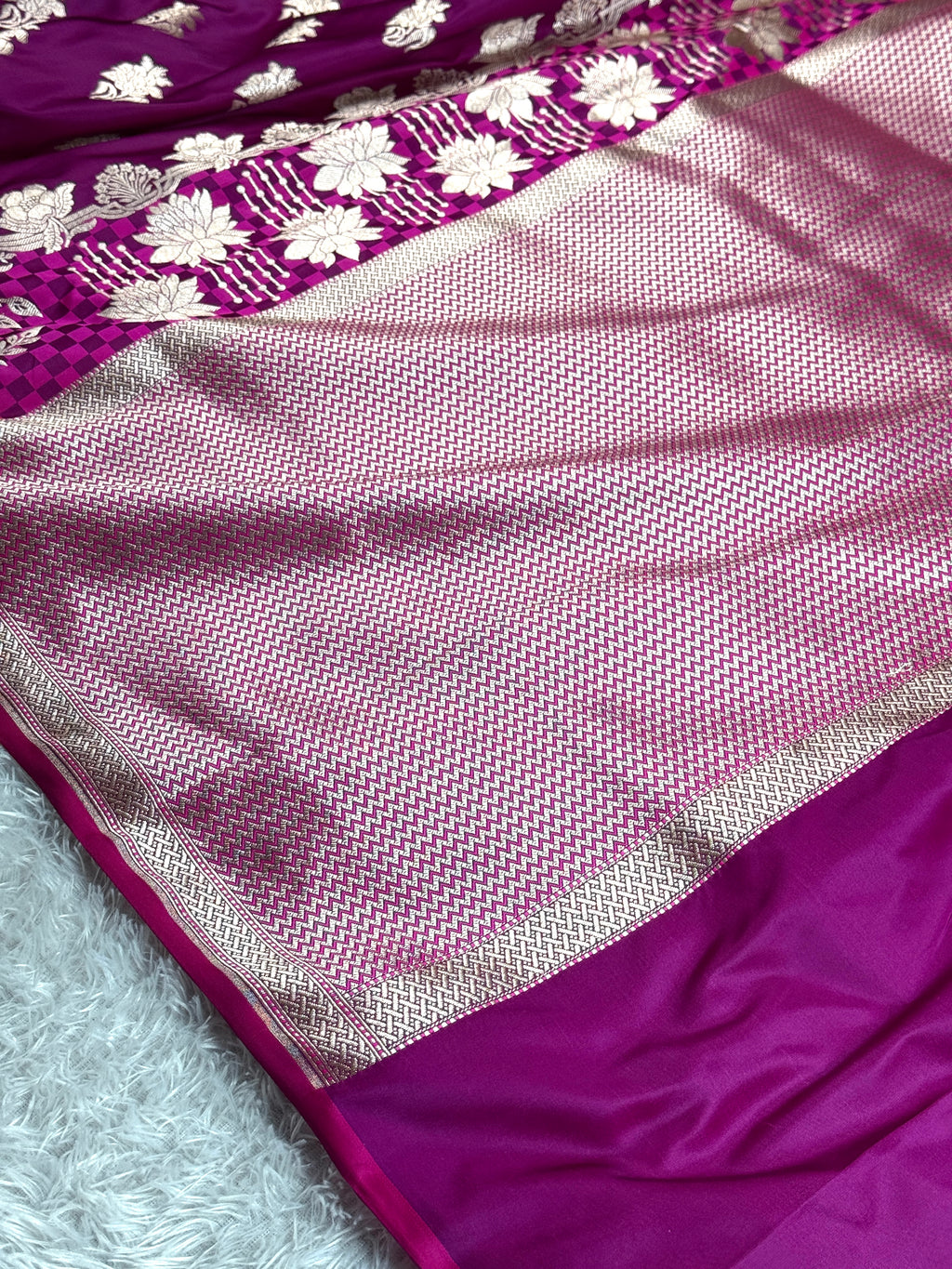 Magenta Buta Banarasi Mashru Silk Saree with Zari Weaving | Kaashi Threads MKS510