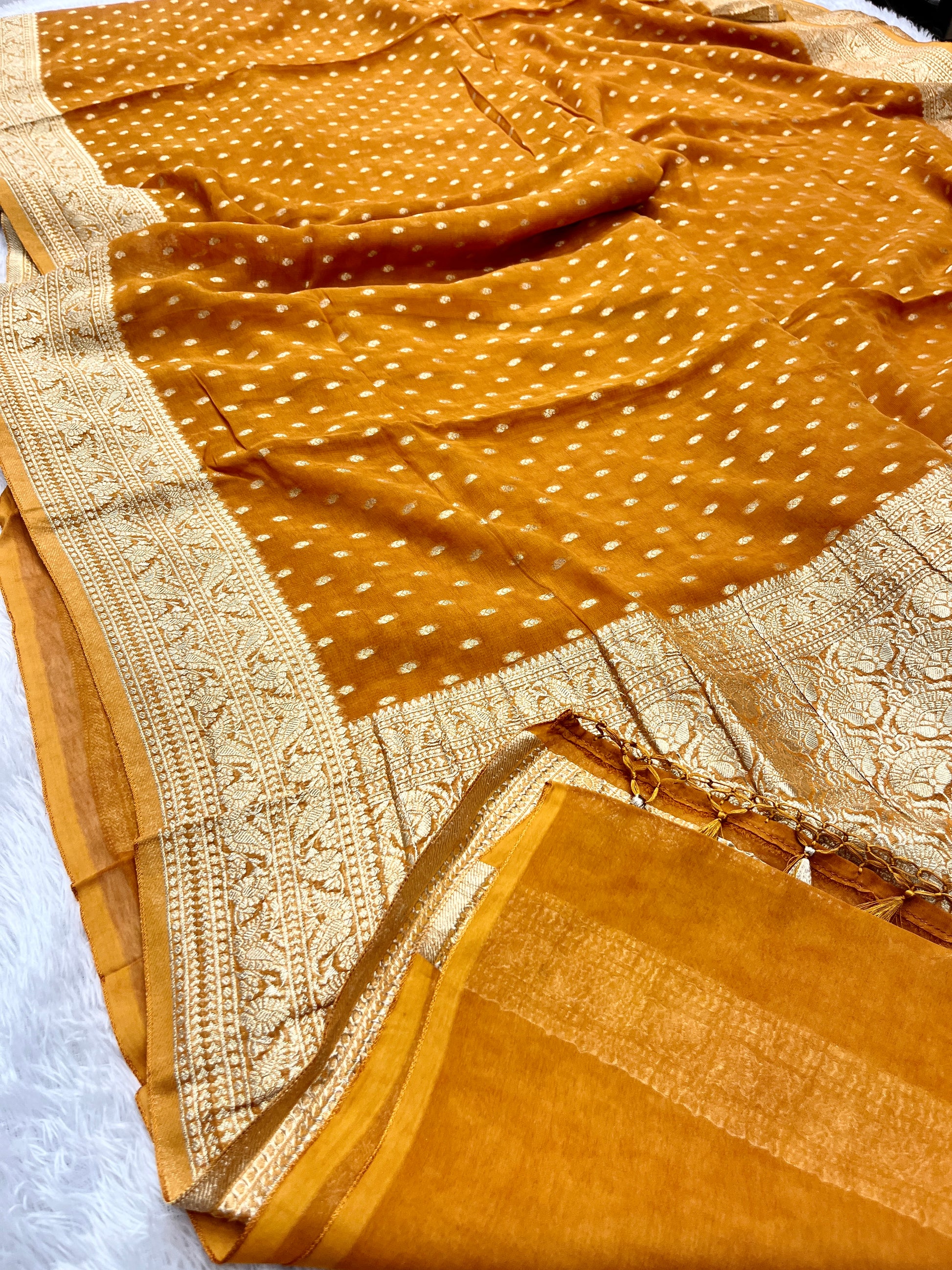 Banarsi Pure Natural Georgette Traditional chunni Design VSG03