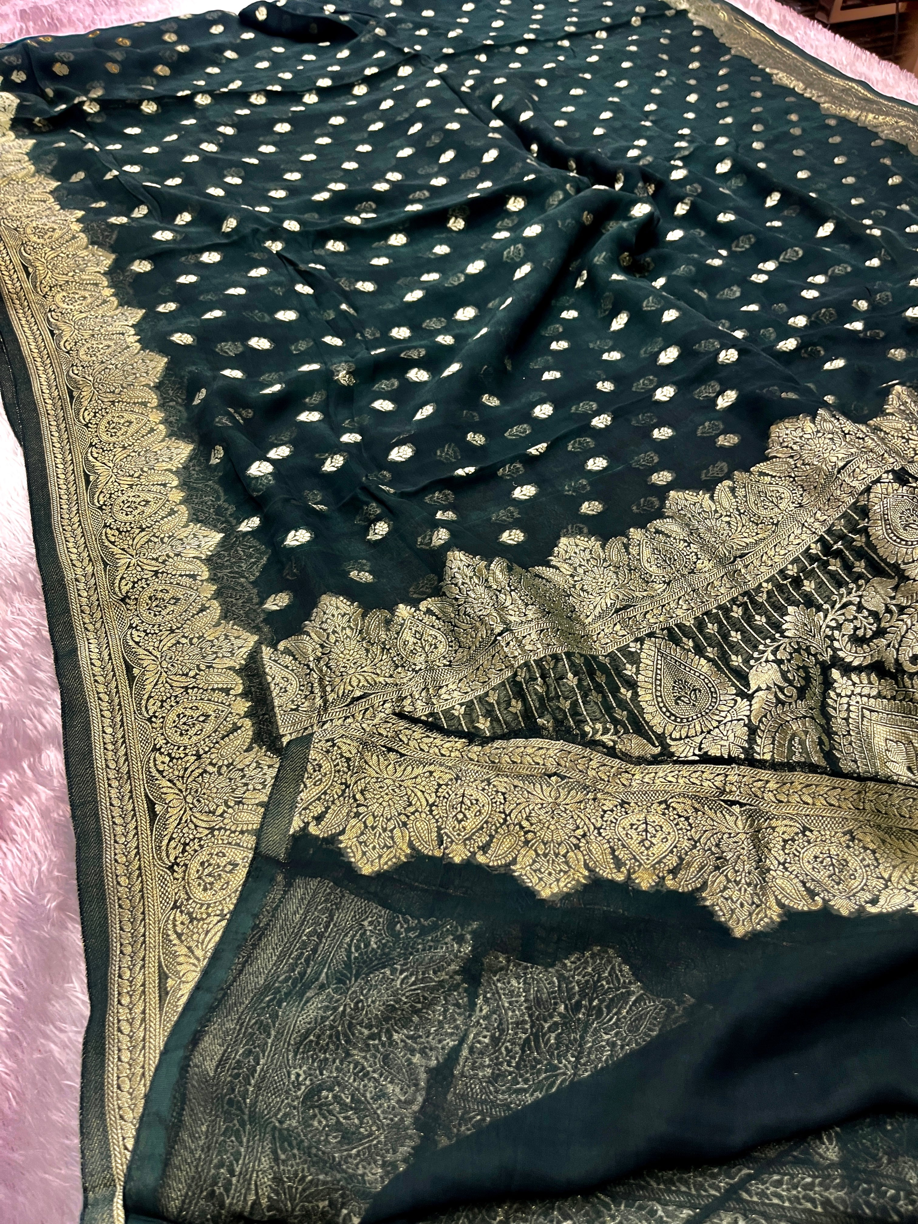 Banarsi Pure Natural Georgette Traditional Buta Design VSG04